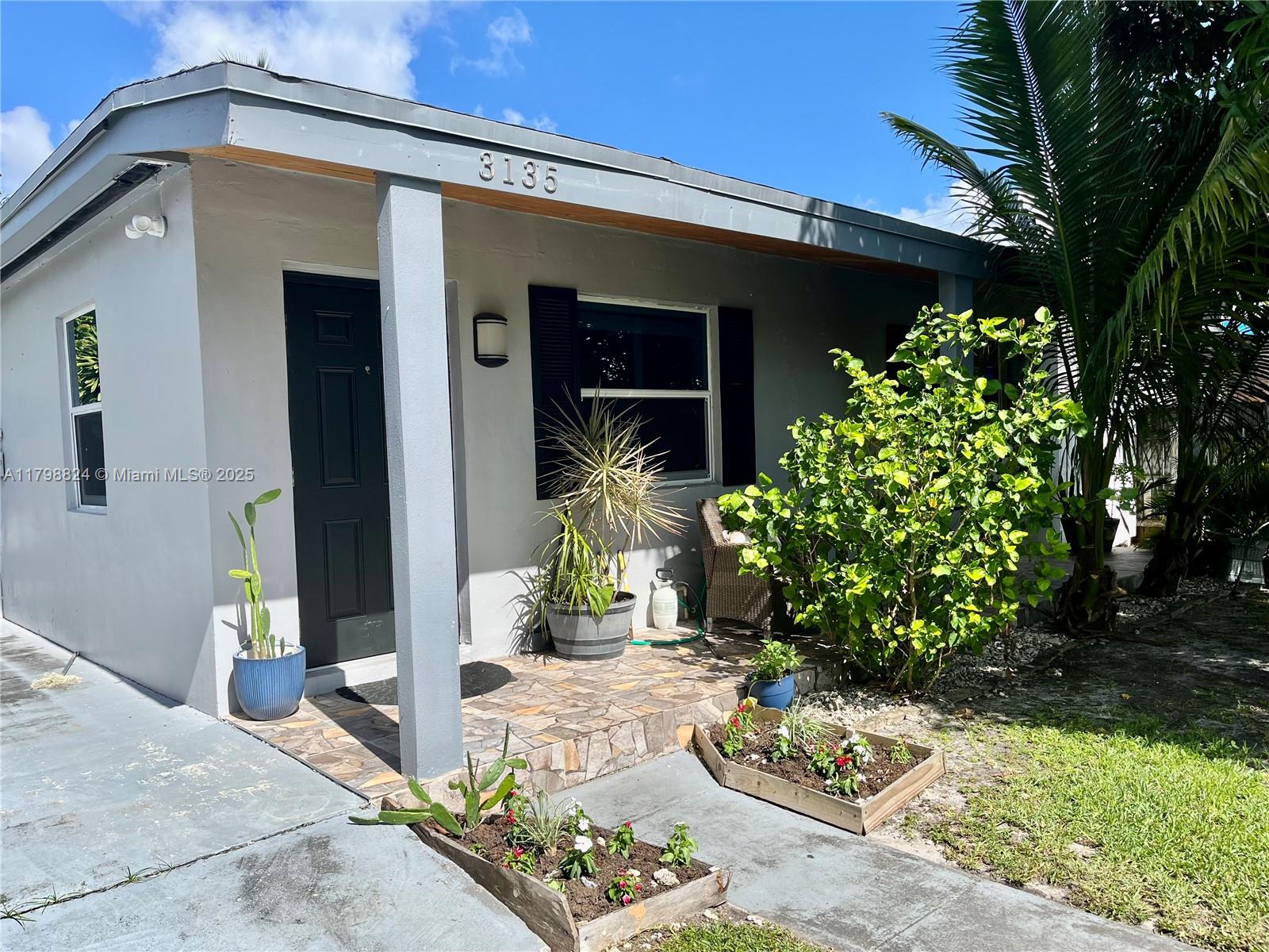 CORAL VILLAS REV - Residential