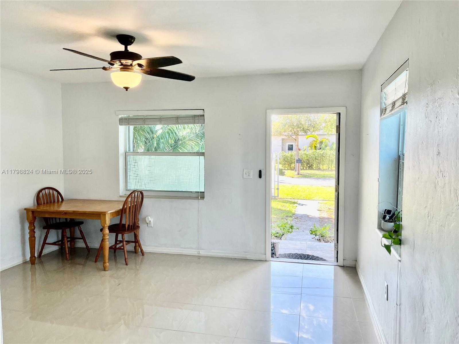 CORAL VILLAS REV - Residential