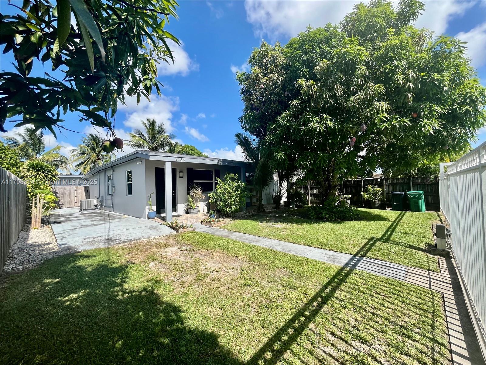 CORAL VILLAS REV - Residential