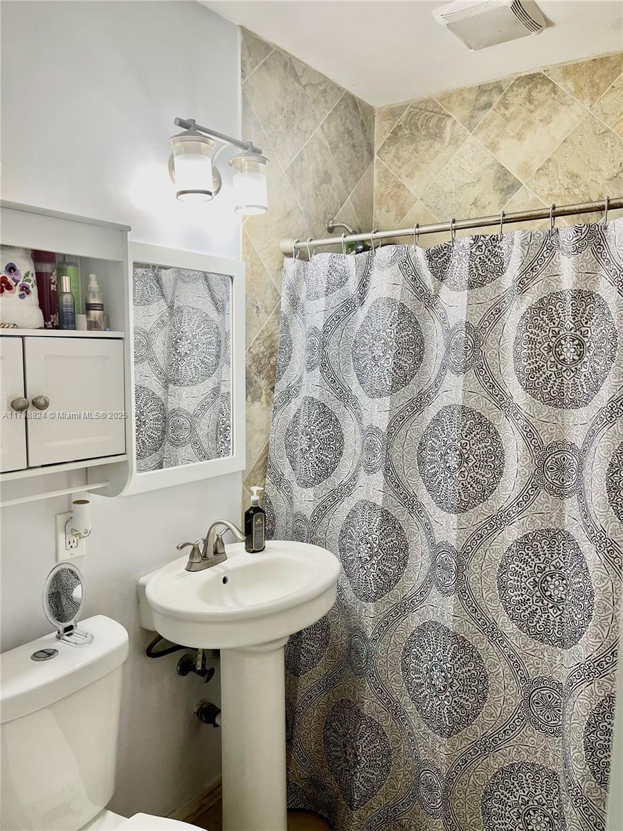 CORAL VILLAS REV - Residential