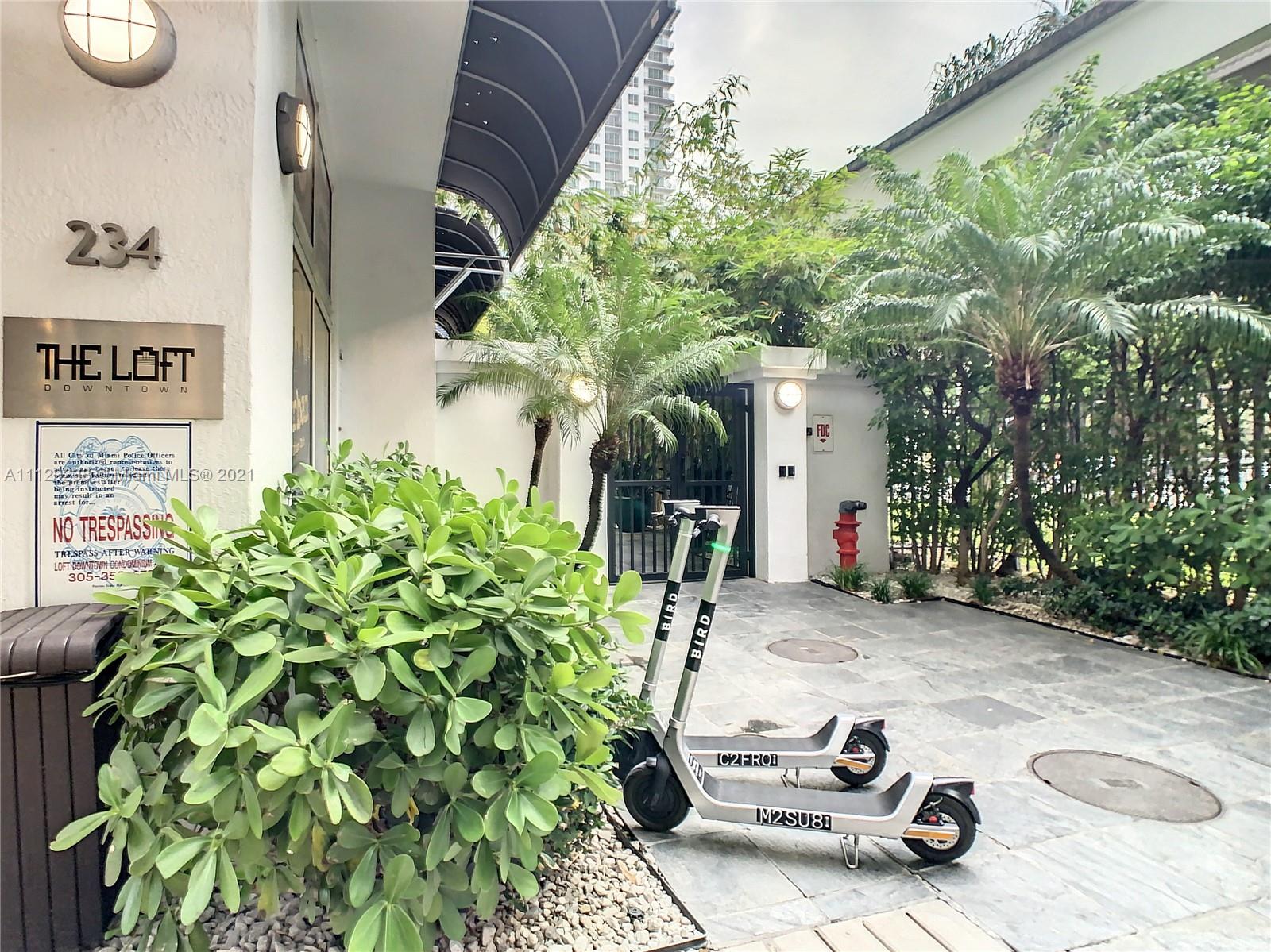 THE LOFT DOWNTOWN CONDO - Residential Lease