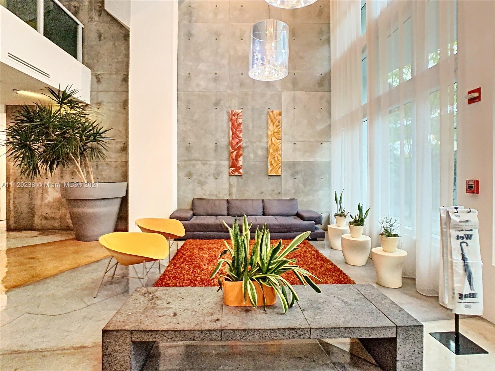 THE LOFT DOWNTOWN CONDO - Residential Lease