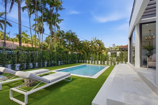 CORAL GABLES BILTMORE SEC - Residential