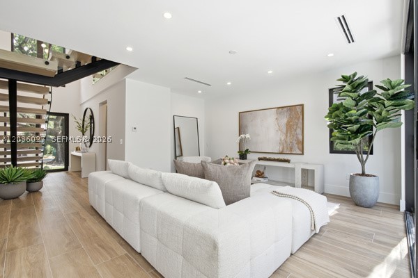 CORAL GABLES BILTMORE SEC - Residential