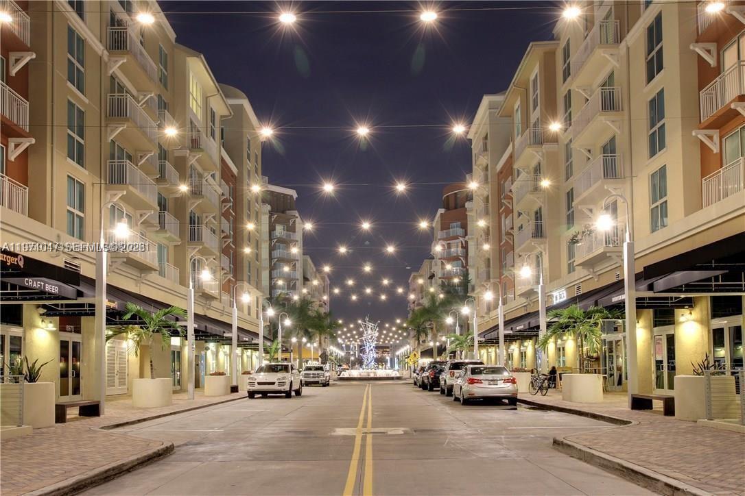 DOWNTOWN DADELAND CONDO N - Residential