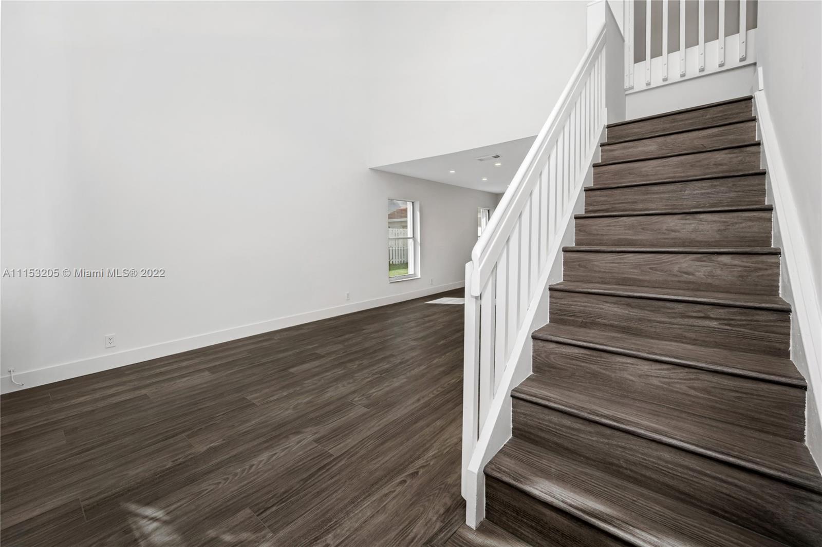 TANGLEWOOD TOWNHOMES - Residential Lease