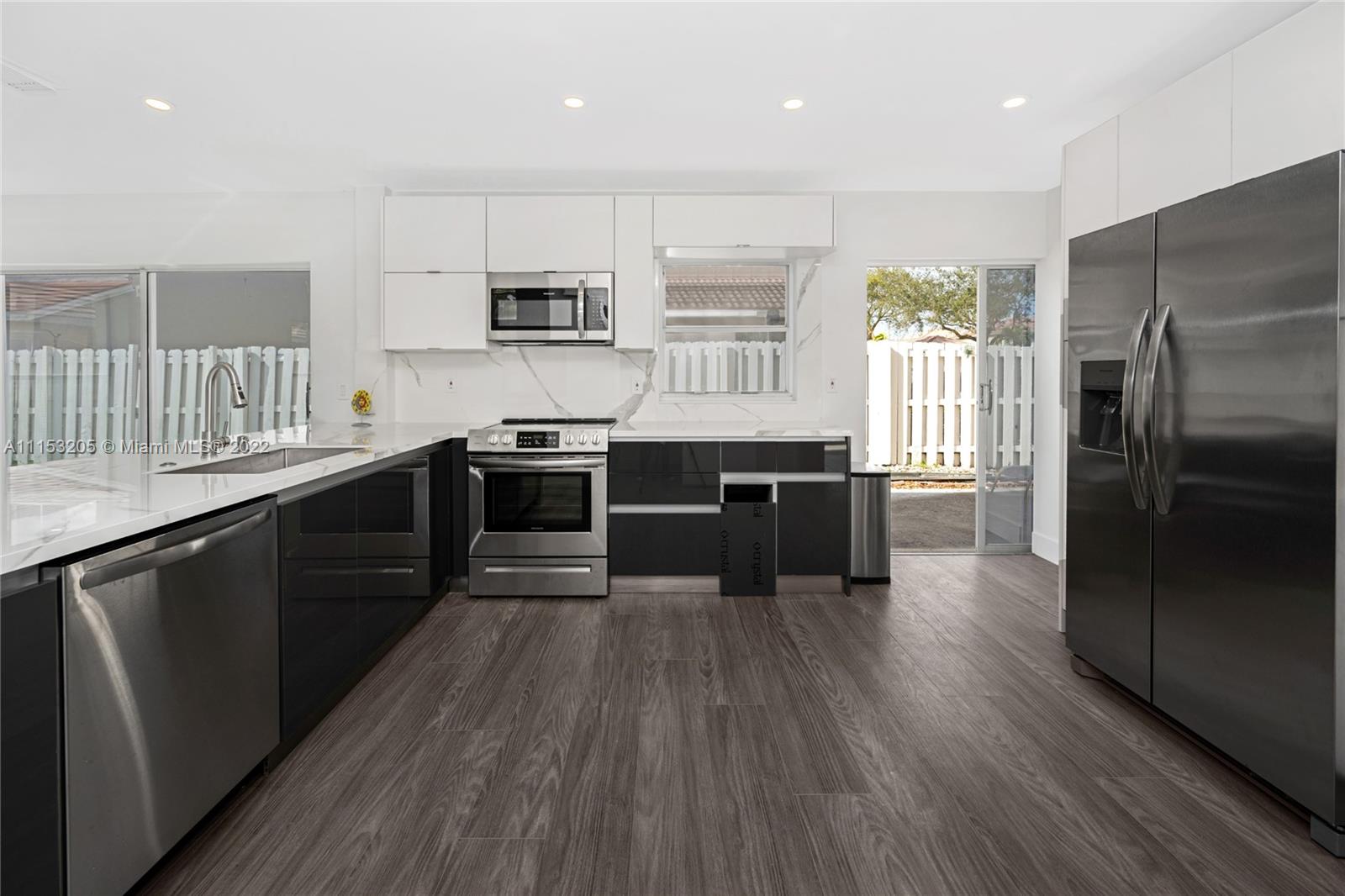 TANGLEWOOD TOWNHOMES - Residential Lease