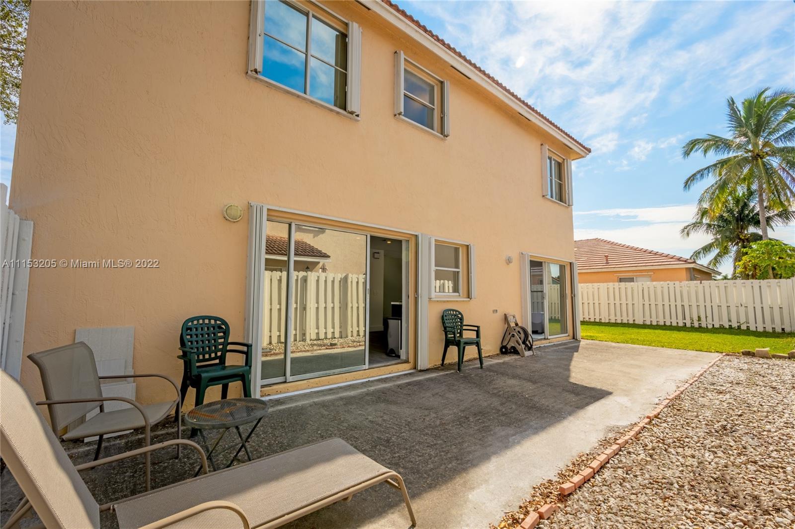 TANGLEWOOD TOWNHOMES - Residential Lease