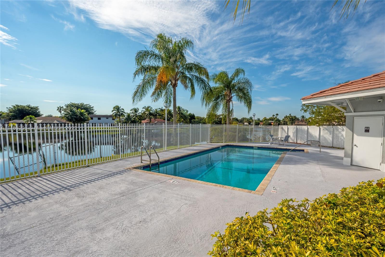 TANGLEWOOD TOWNHOMES - Residential Lease