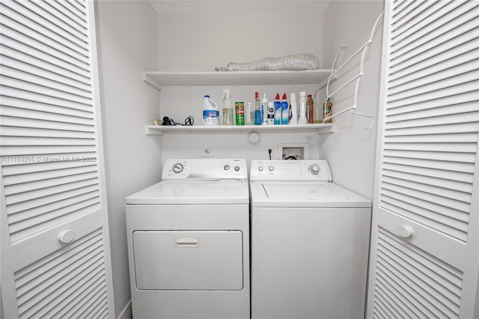 TANGLEWOOD TOWNHOMES - Residential Lease