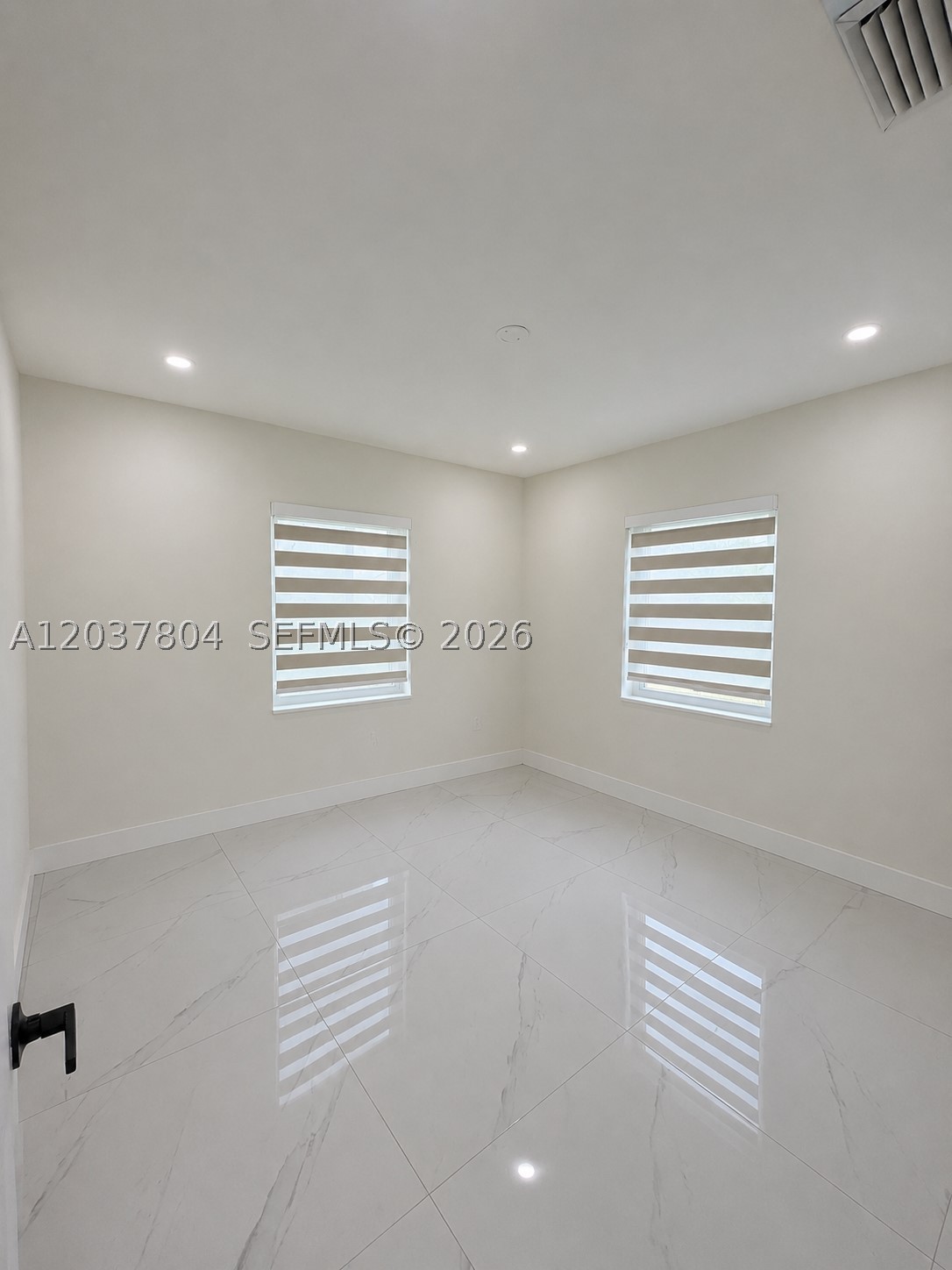SUNNY GROVE - Residential