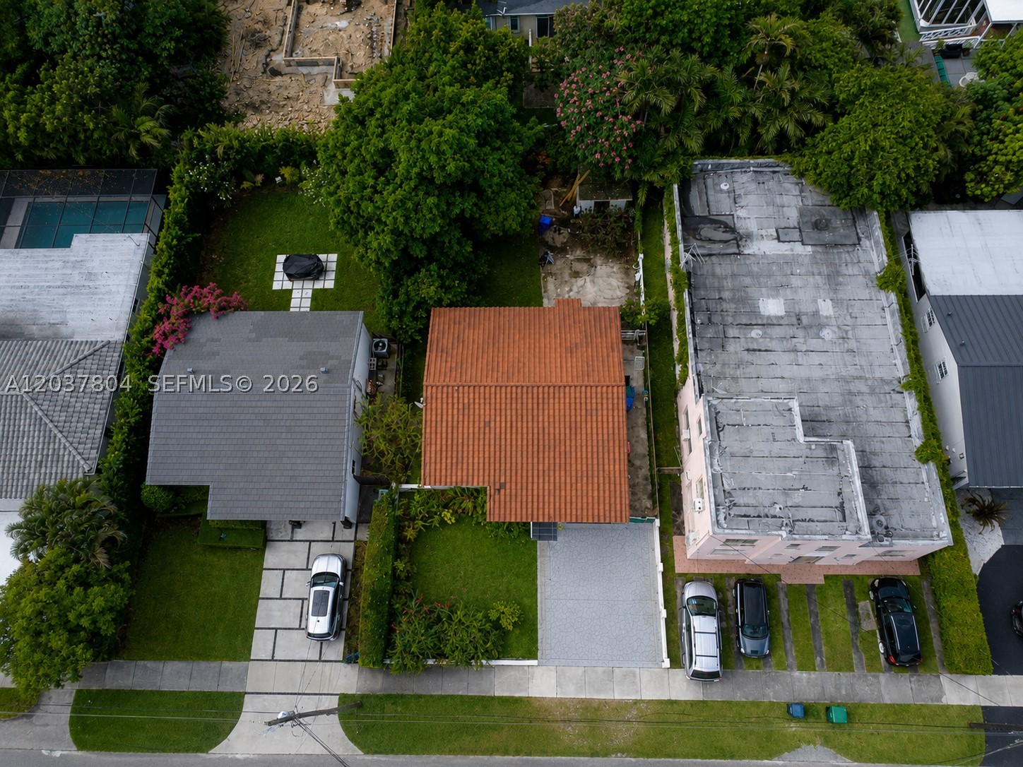 SUNNY GROVE - Residential