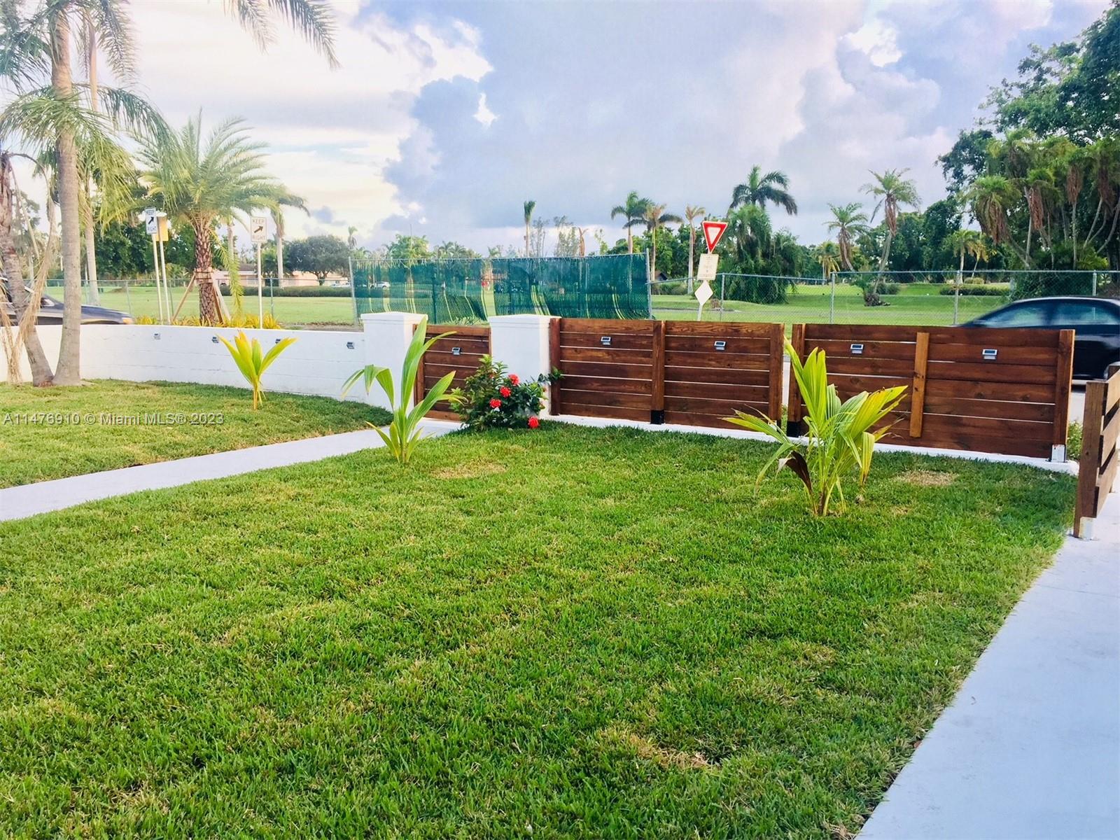 HOLLYWOOD LAWNS - Residential Income
