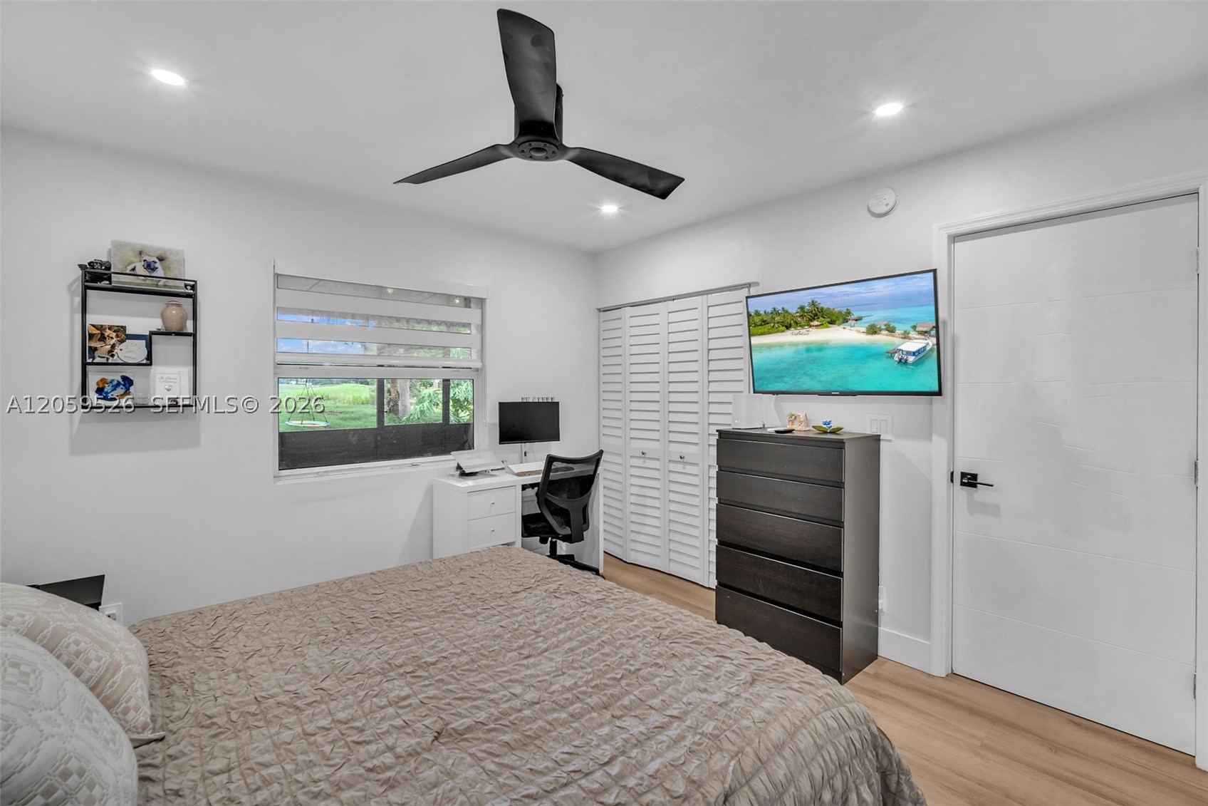 ARROWHEAD COUNTRY CLUB VI - Residential