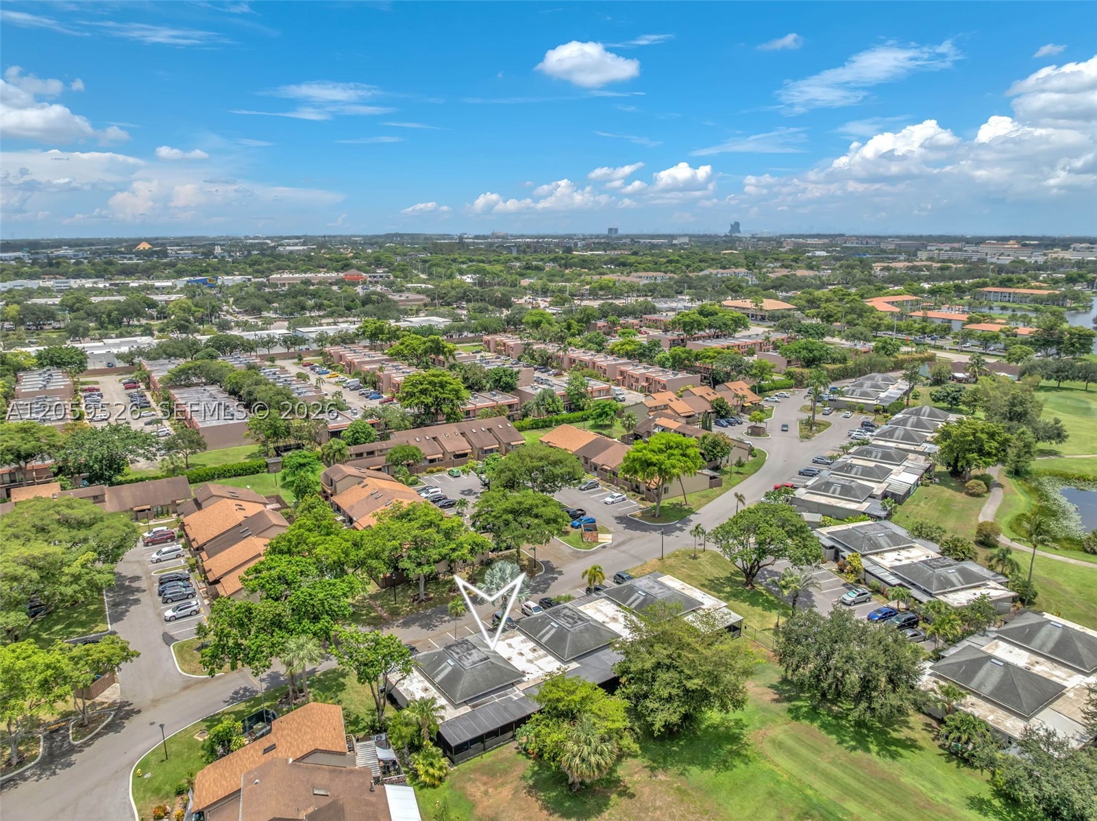 ARROWHEAD COUNTRY CLUB VI - Residential