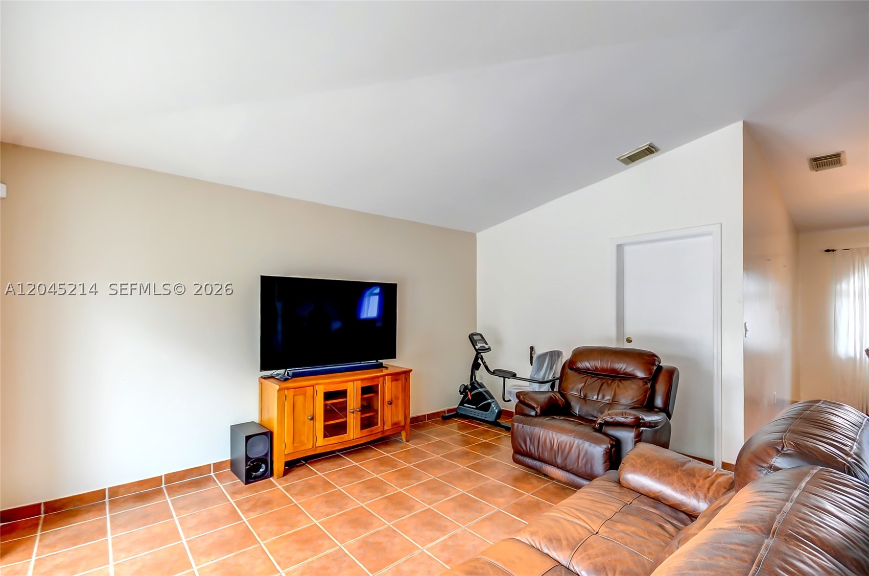 LAGUNA PONDS SEC 2 - Residential