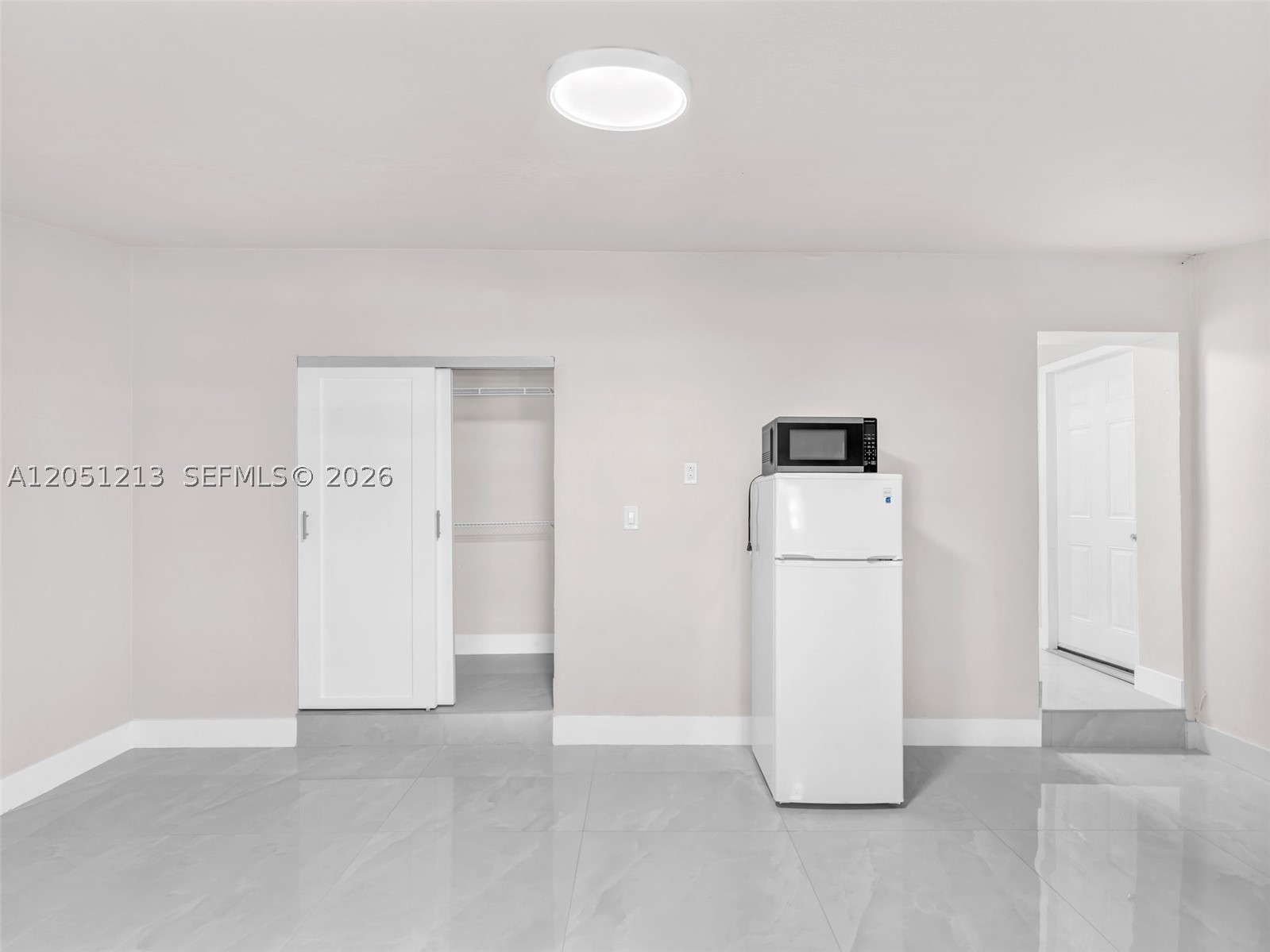 HEFTLER HOMES SEC 1 - Residential Lease