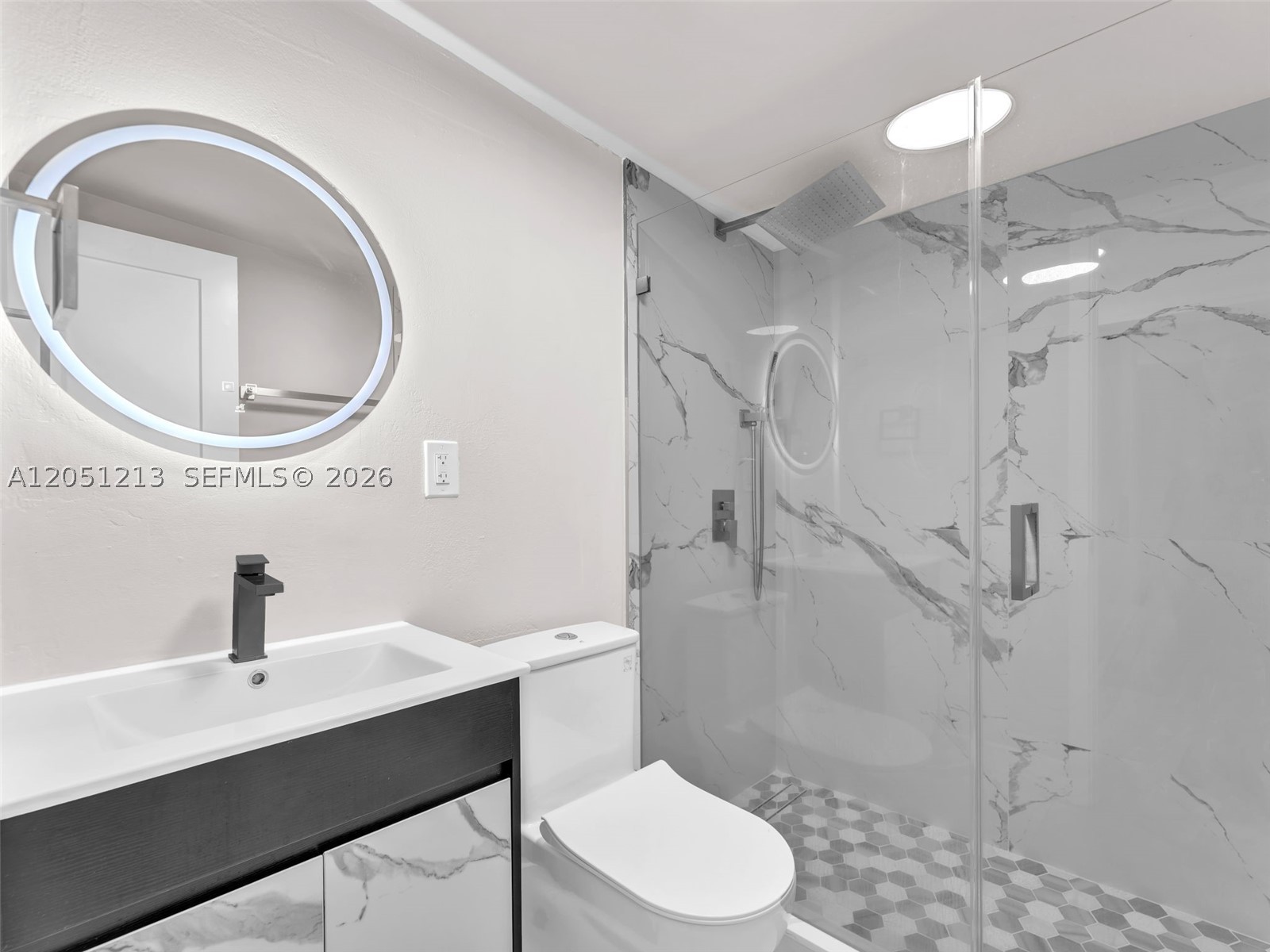 HEFTLER HOMES SEC 1 - Residential Lease