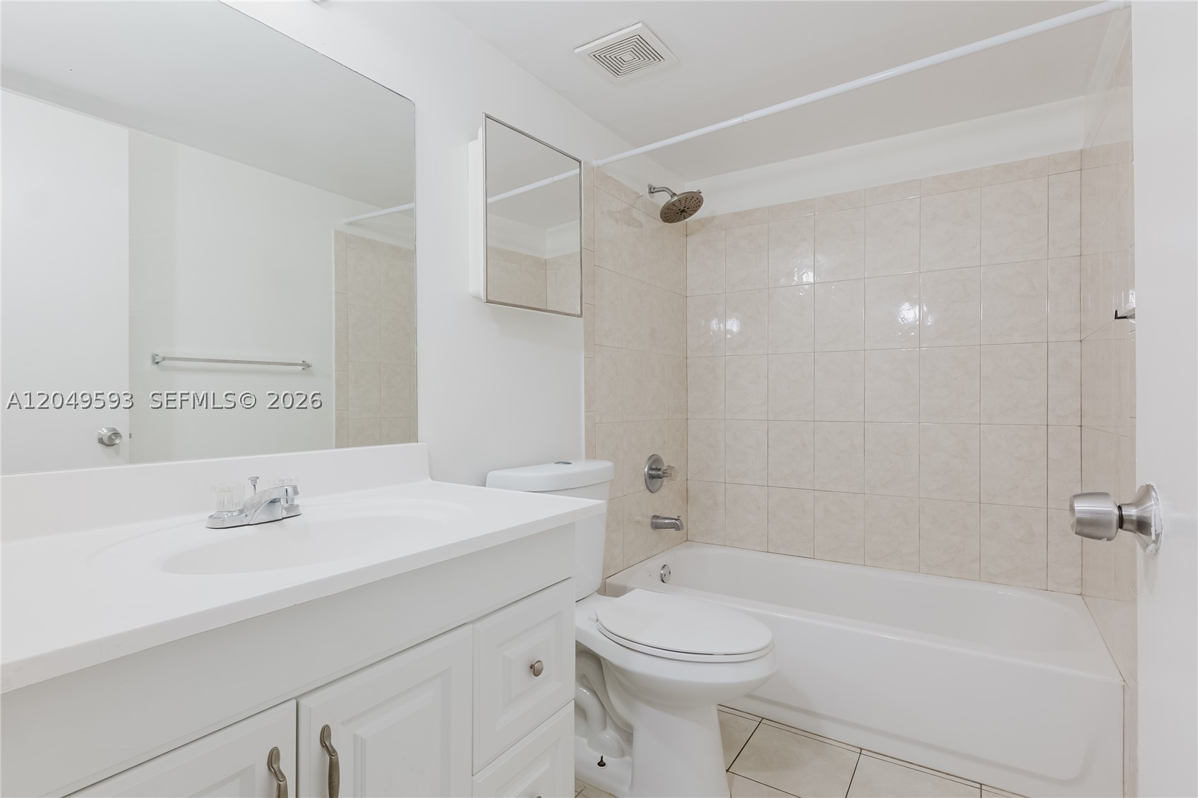 LAKEVIEW ESTATES CONDO - Residential Lease