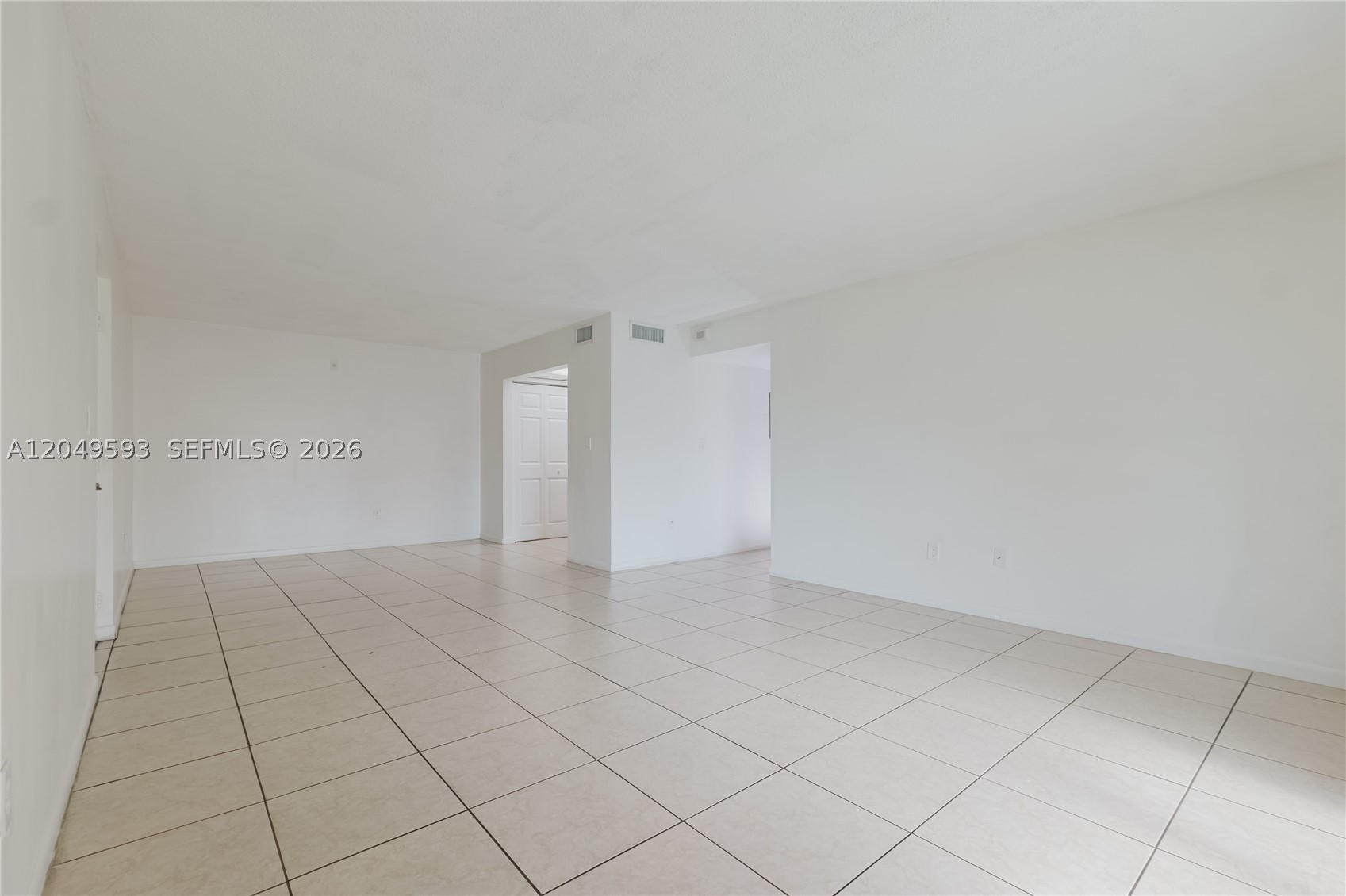 LAKEVIEW ESTATES CONDO - Residential Lease