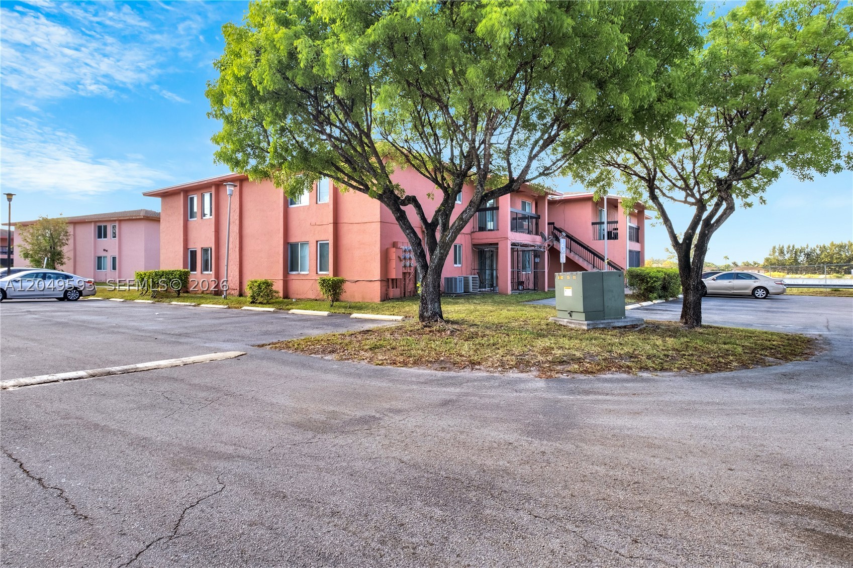 LAKEVIEW ESTATES CONDO - Residential Lease