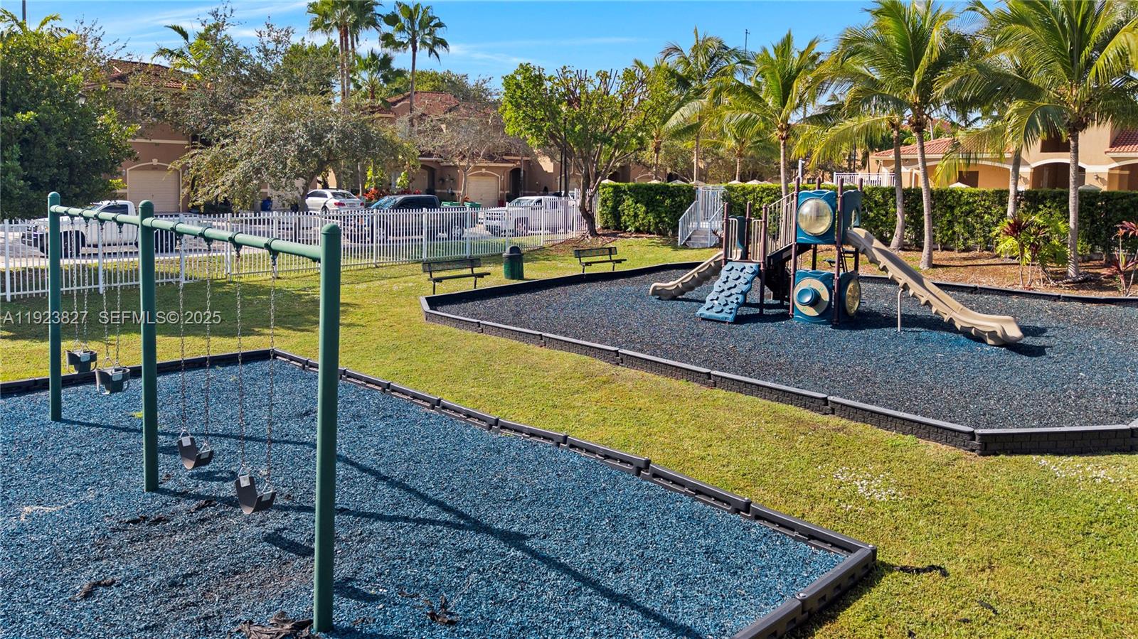 SANTA BARBARA 1ST ADDN - Residential