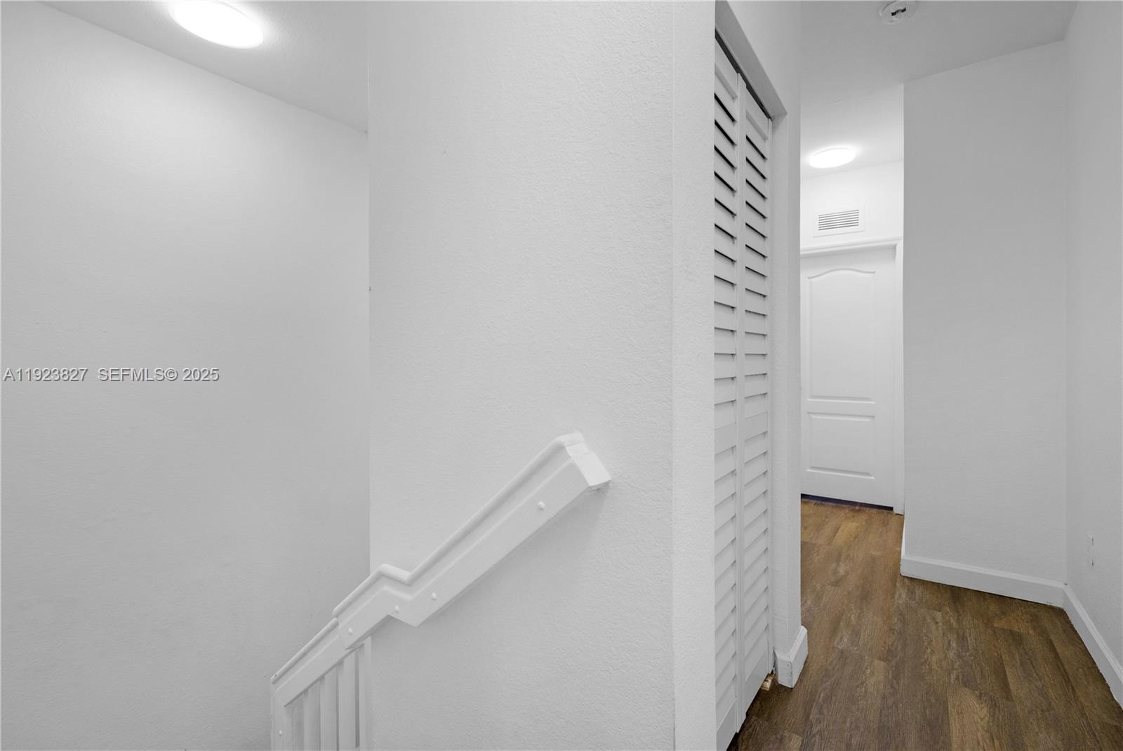 SANTA BARBARA 1ST ADDN - Residential