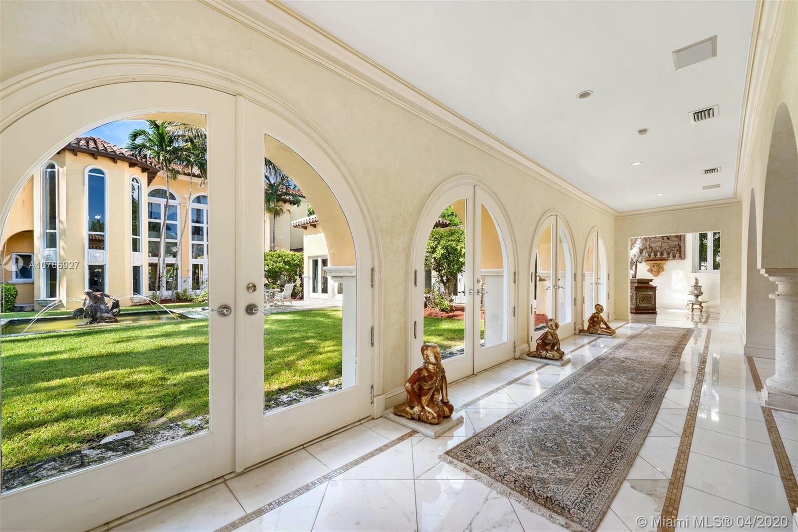 STAR ISLAND - Residential