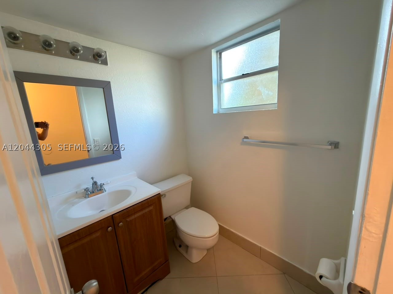CRYSTAL VIEW TOWNHOMES - Residential Lease
