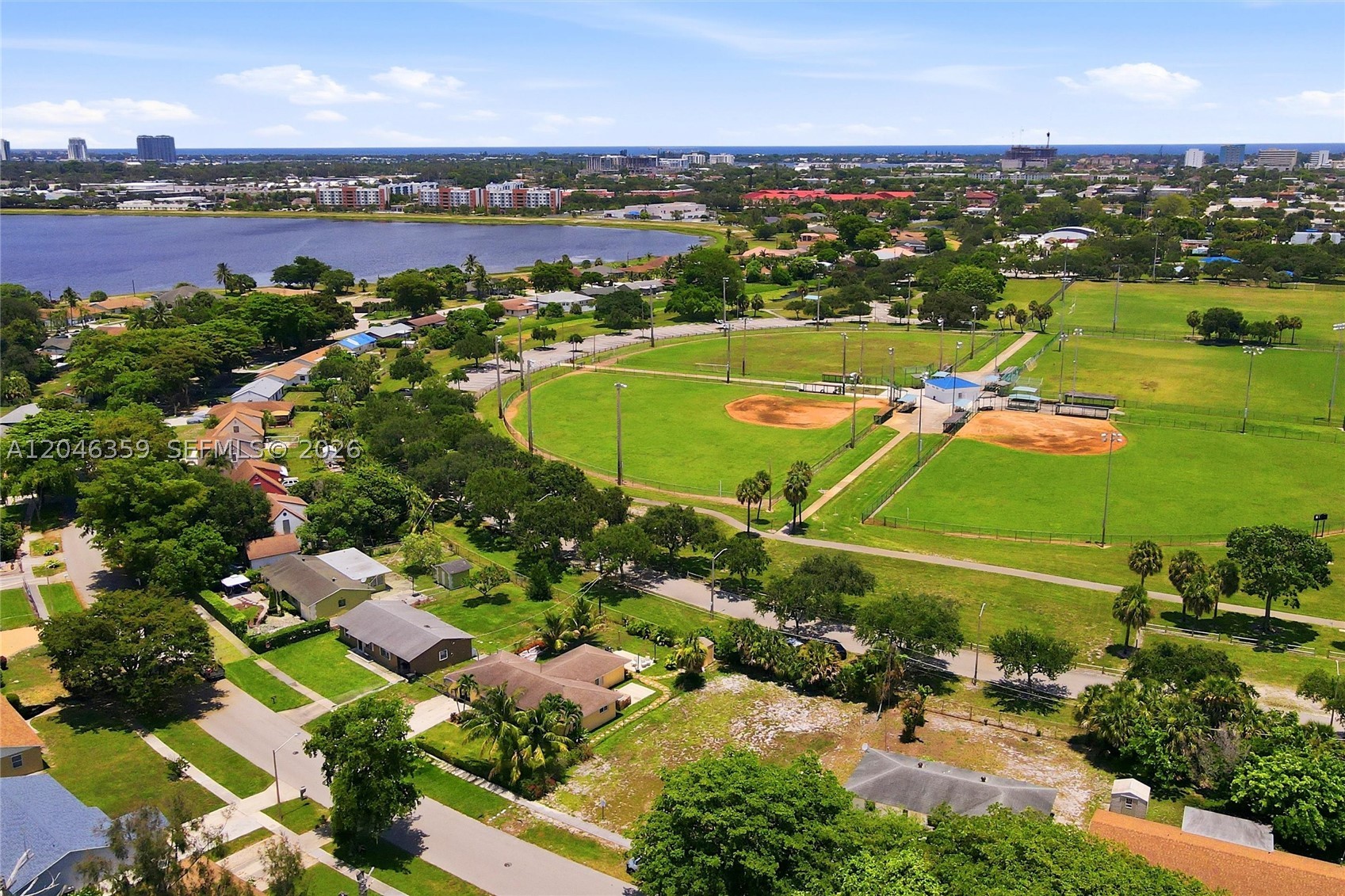 ROOSEVELT ESTATES - Residential