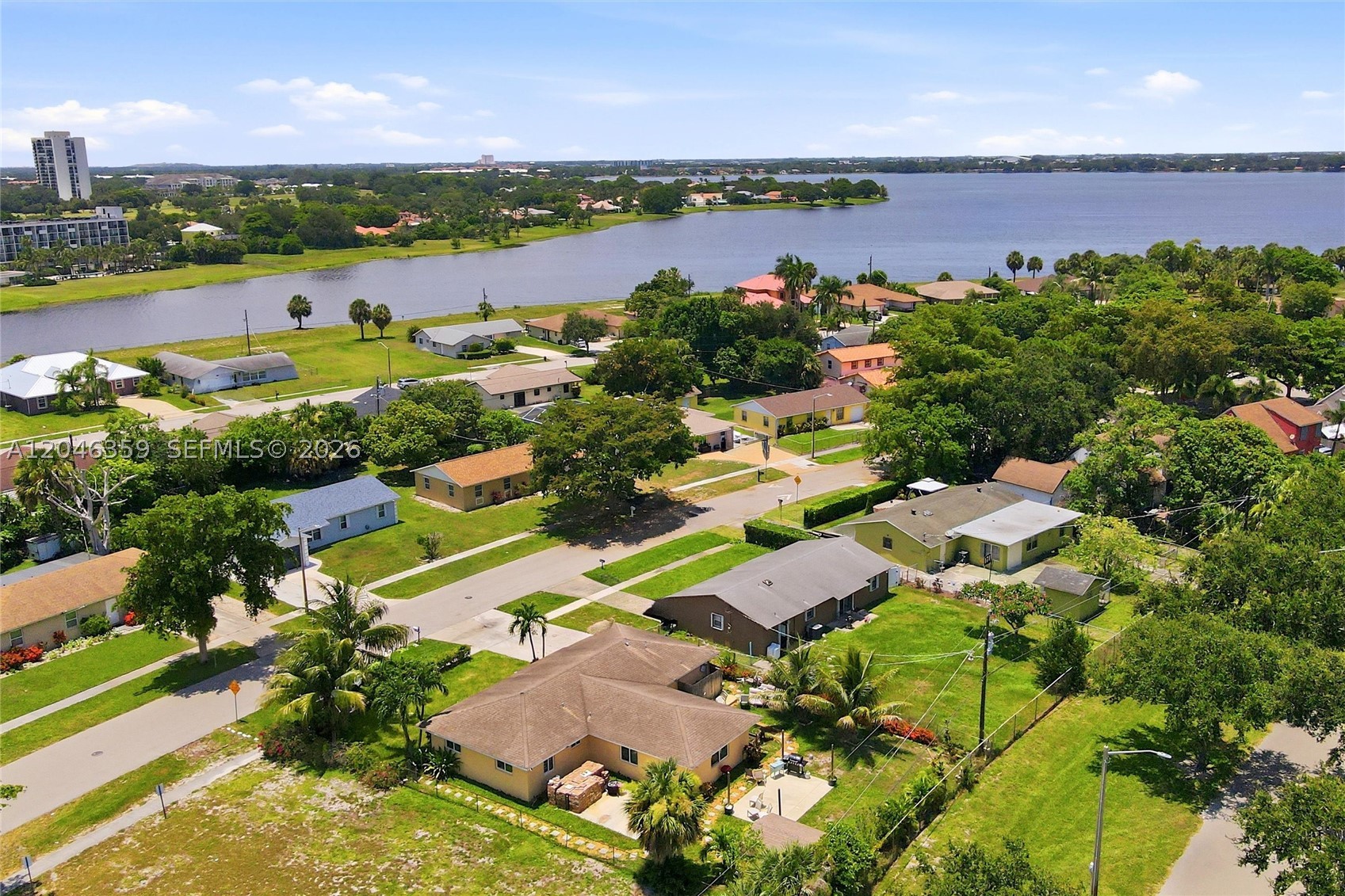 ROOSEVELT ESTATES - Residential