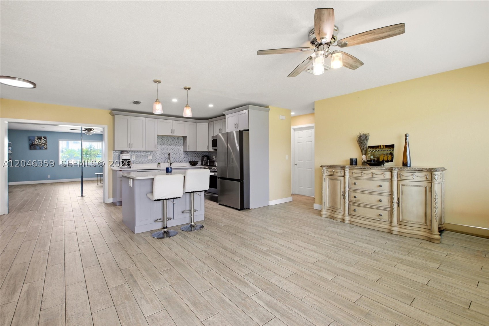 ROOSEVELT ESTATES - Residential