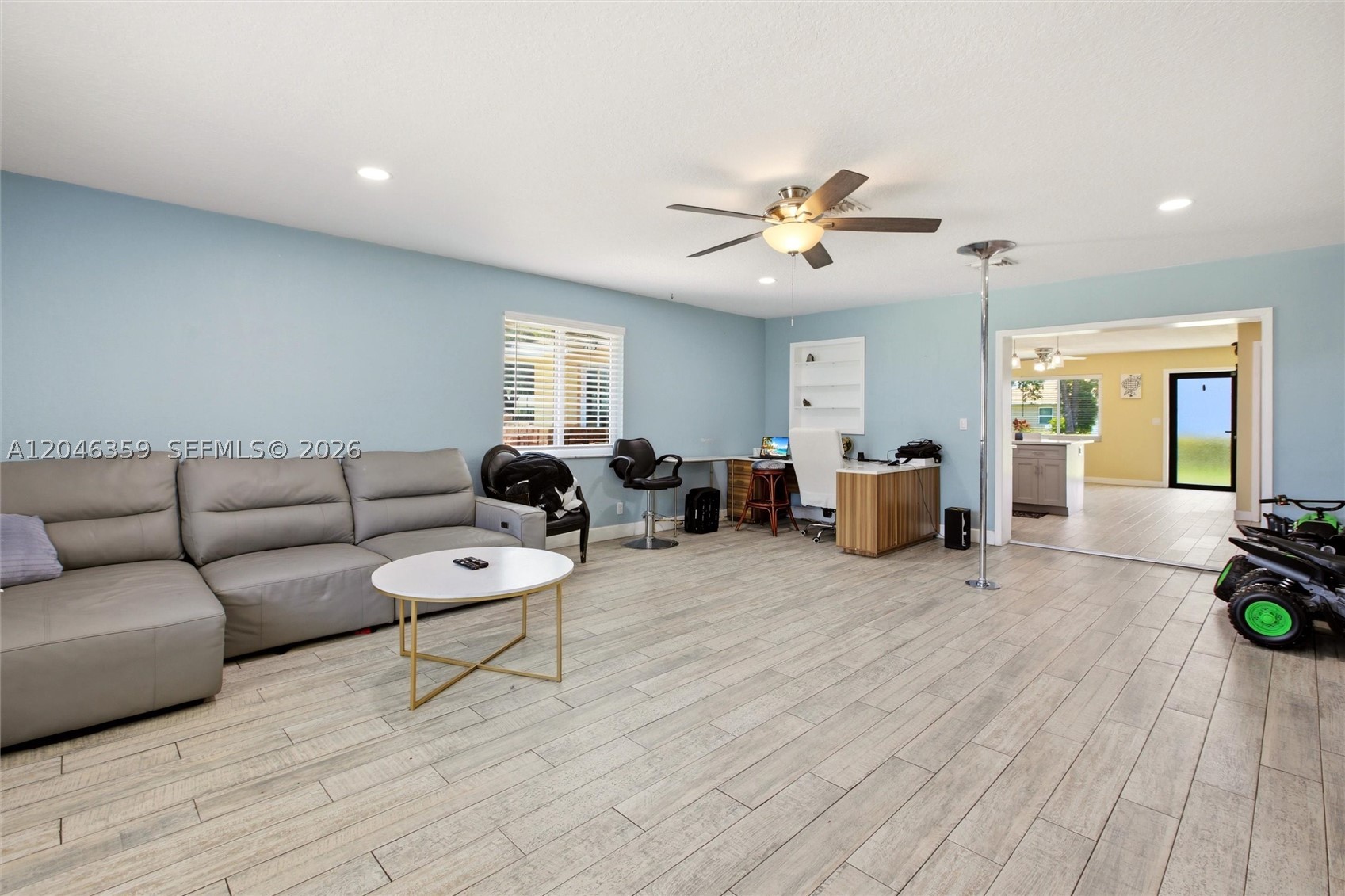 ROOSEVELT ESTATES - Residential