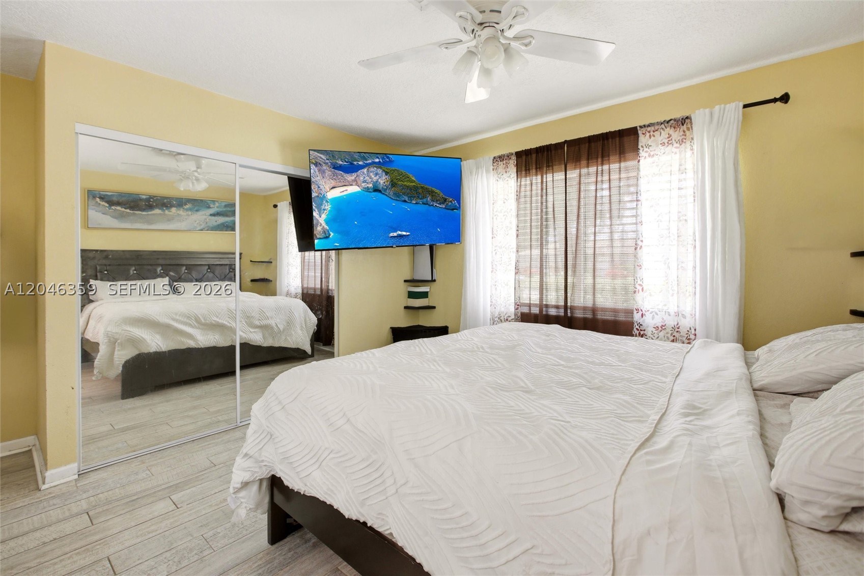 ROOSEVELT ESTATES - Residential