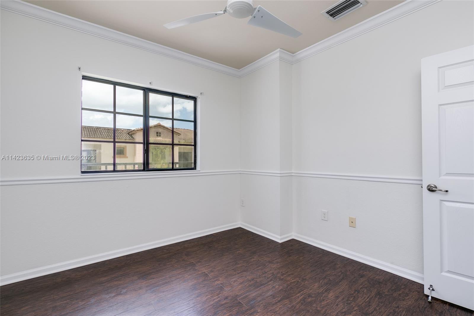 GRAND CYPRESS REPLAT - Residential Lease