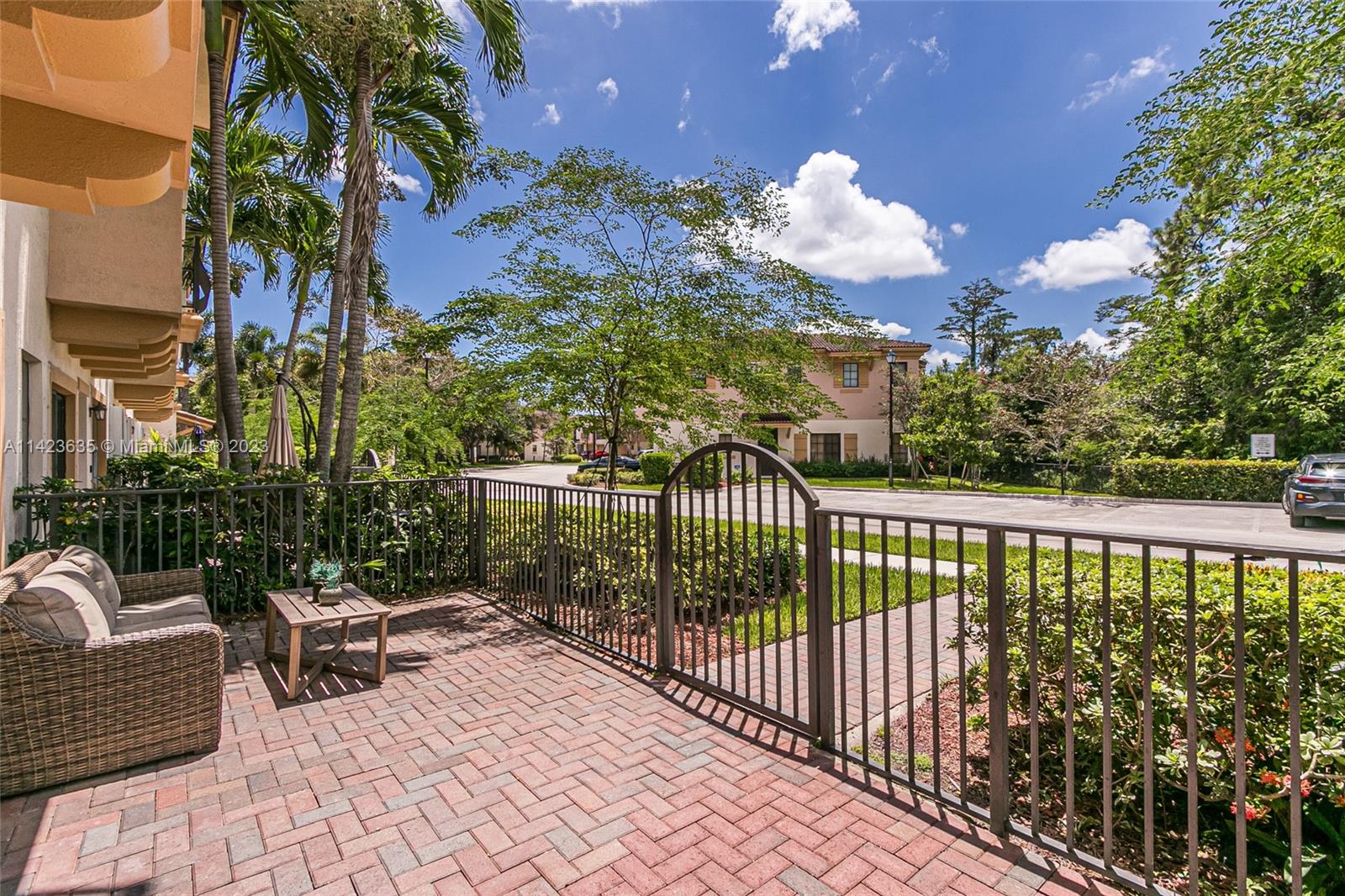 GRAND CYPRESS REPLAT - Residential Lease