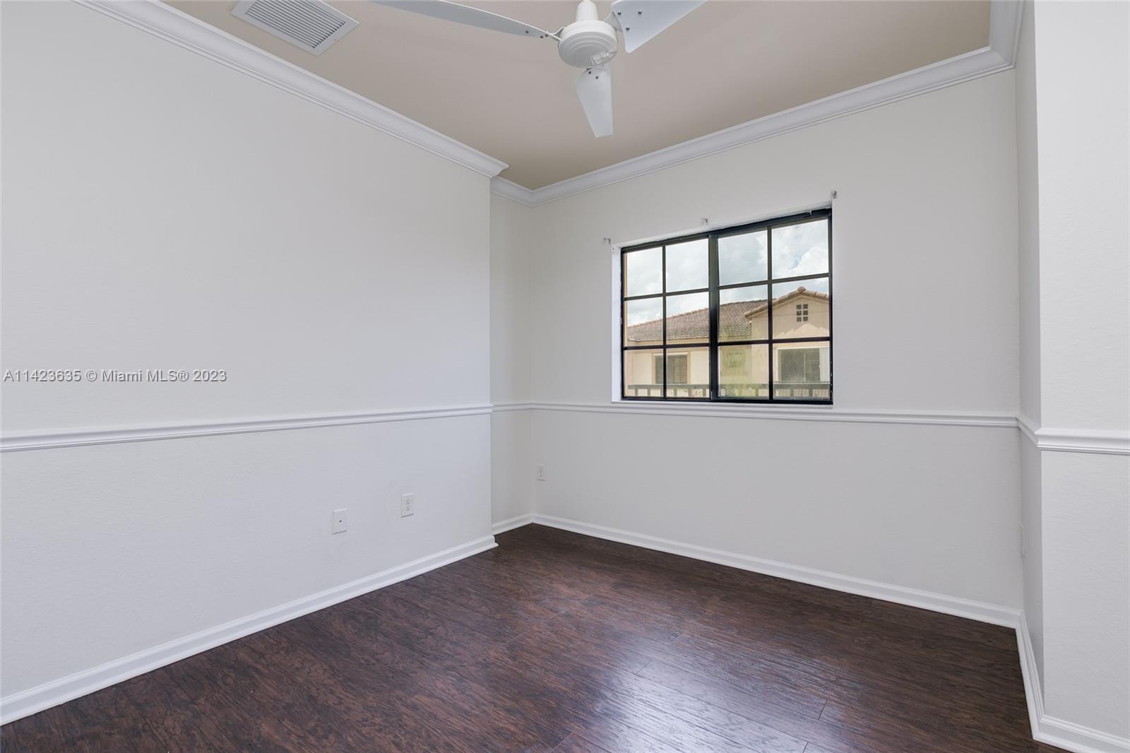 GRAND CYPRESS REPLAT - Residential Lease