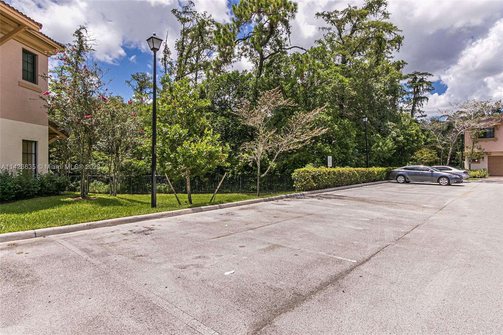 GRAND CYPRESS REPLAT - Residential Lease
