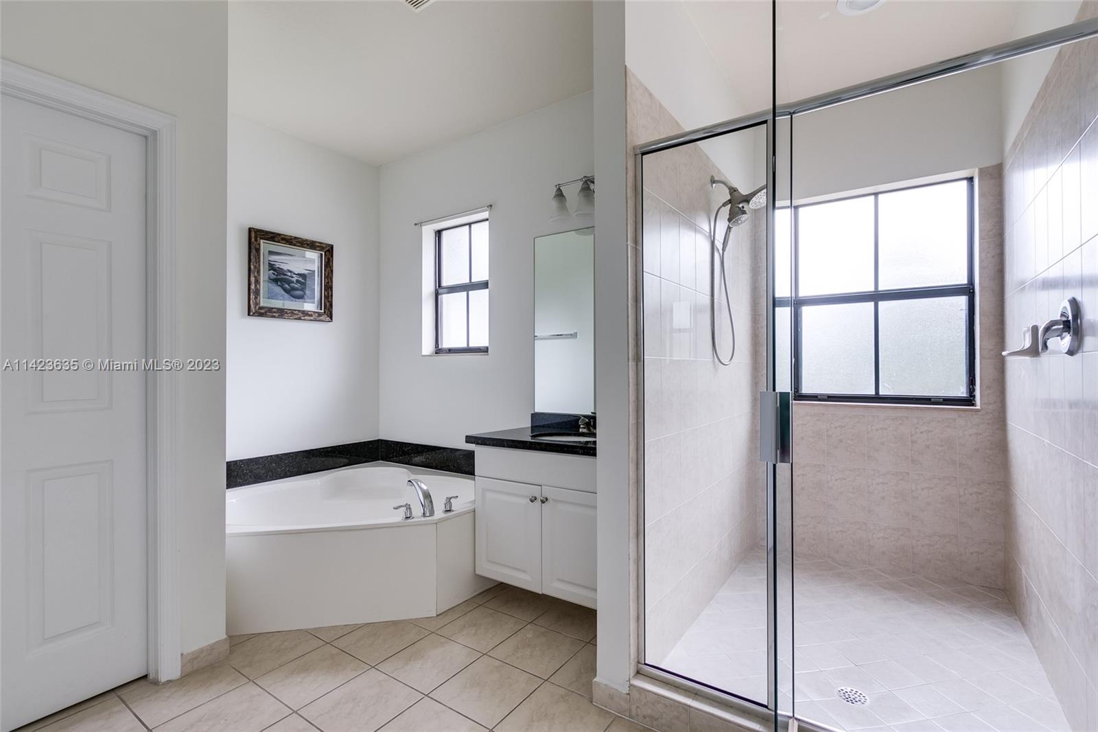 GRAND CYPRESS REPLAT - Residential Lease