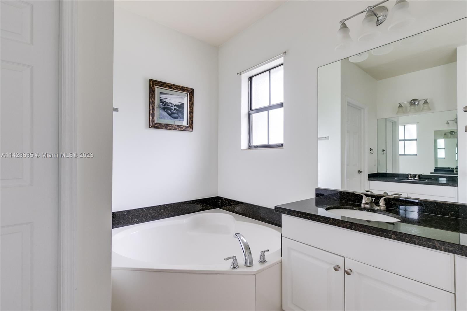 GRAND CYPRESS REPLAT - Residential Lease