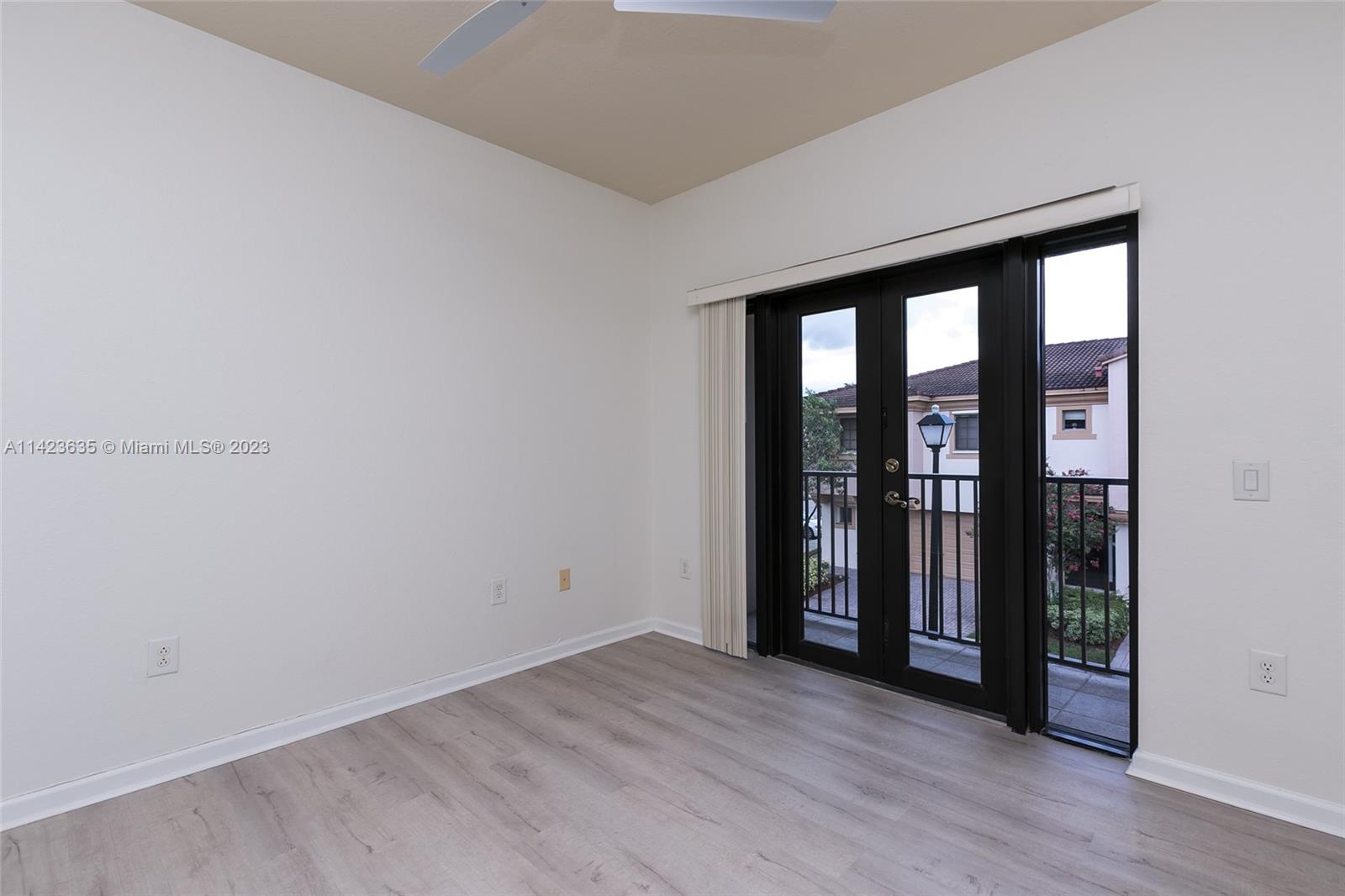 GRAND CYPRESS REPLAT - Residential Lease