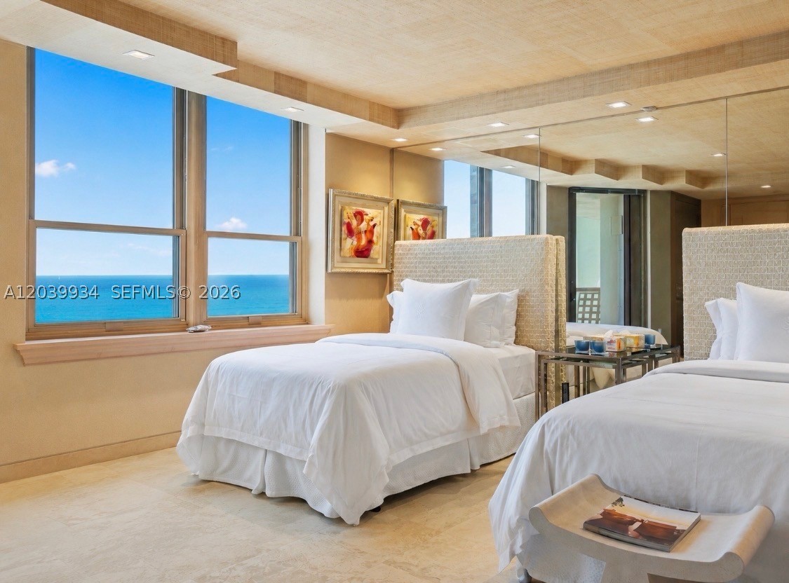 CAPOBELLA CONDO - Residential