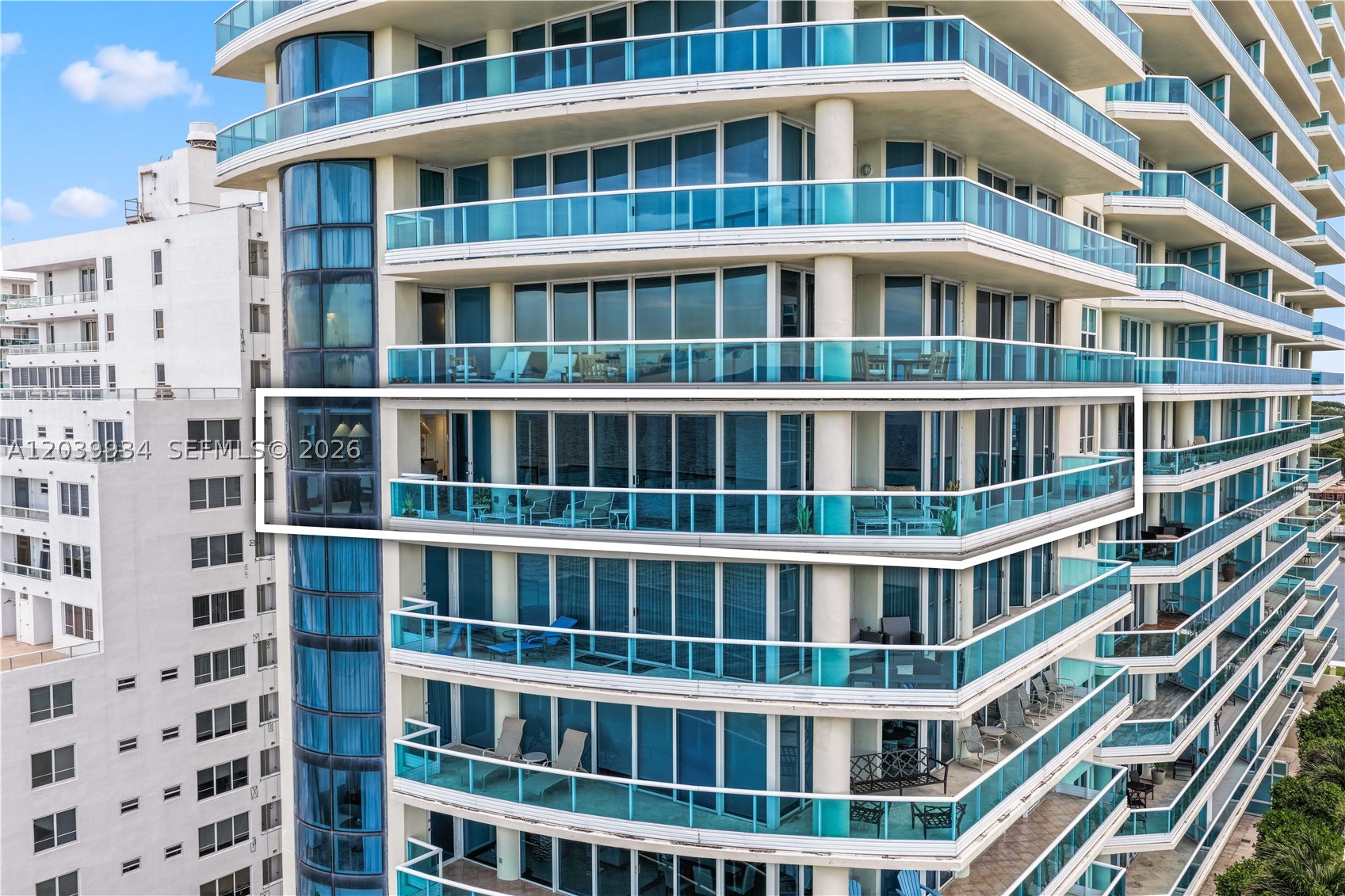 CAPOBELLA CONDO - Residential
