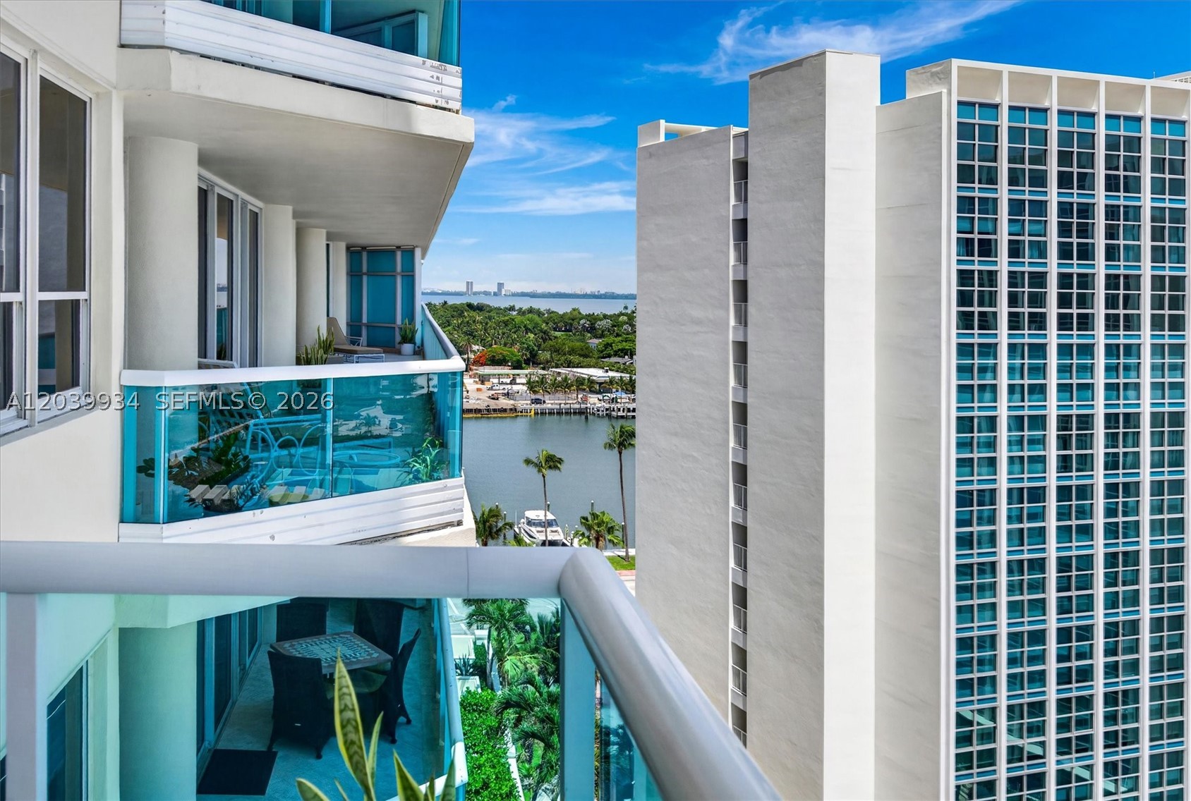 CAPOBELLA CONDO - Residential