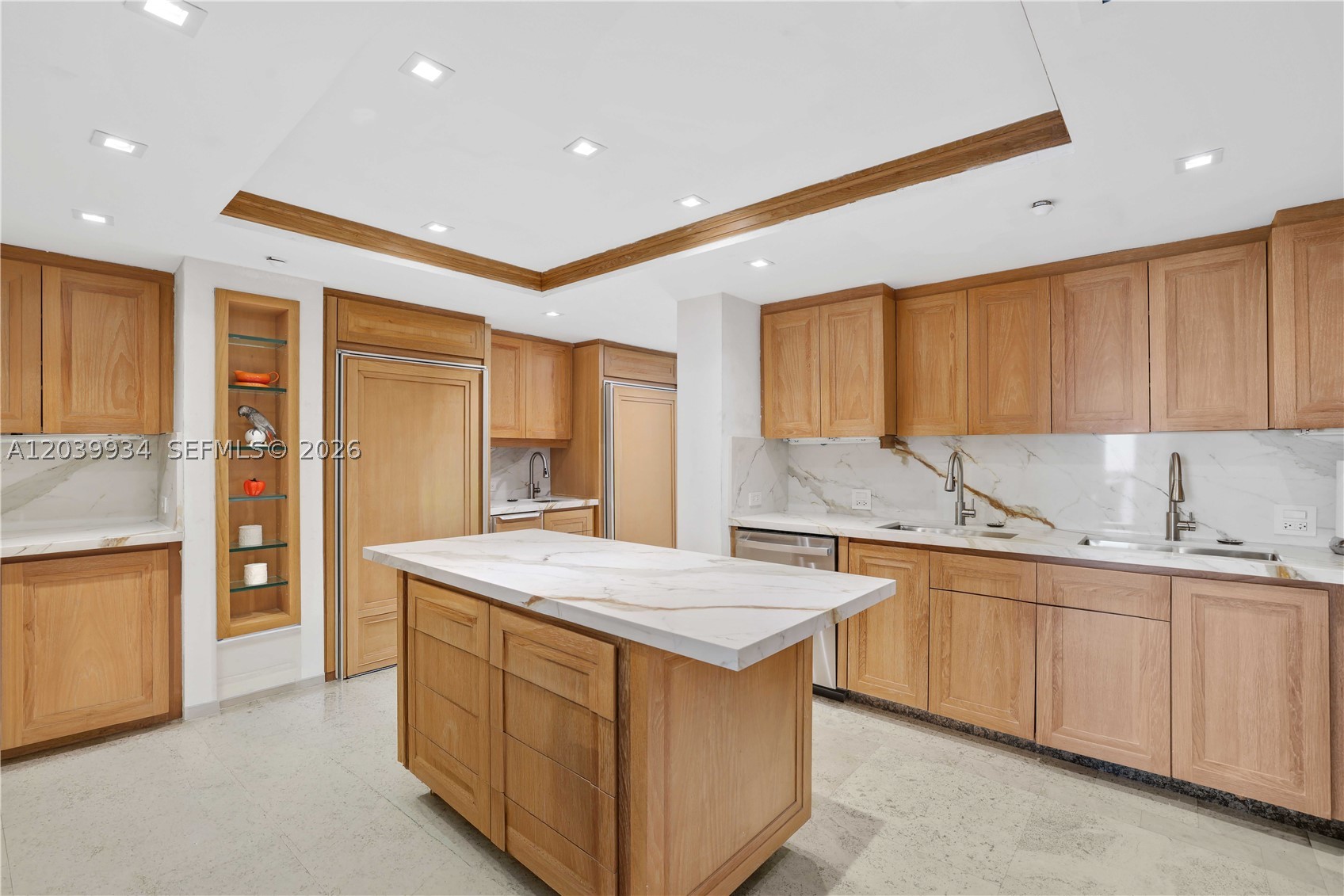 CAPOBELLA CONDO - Residential