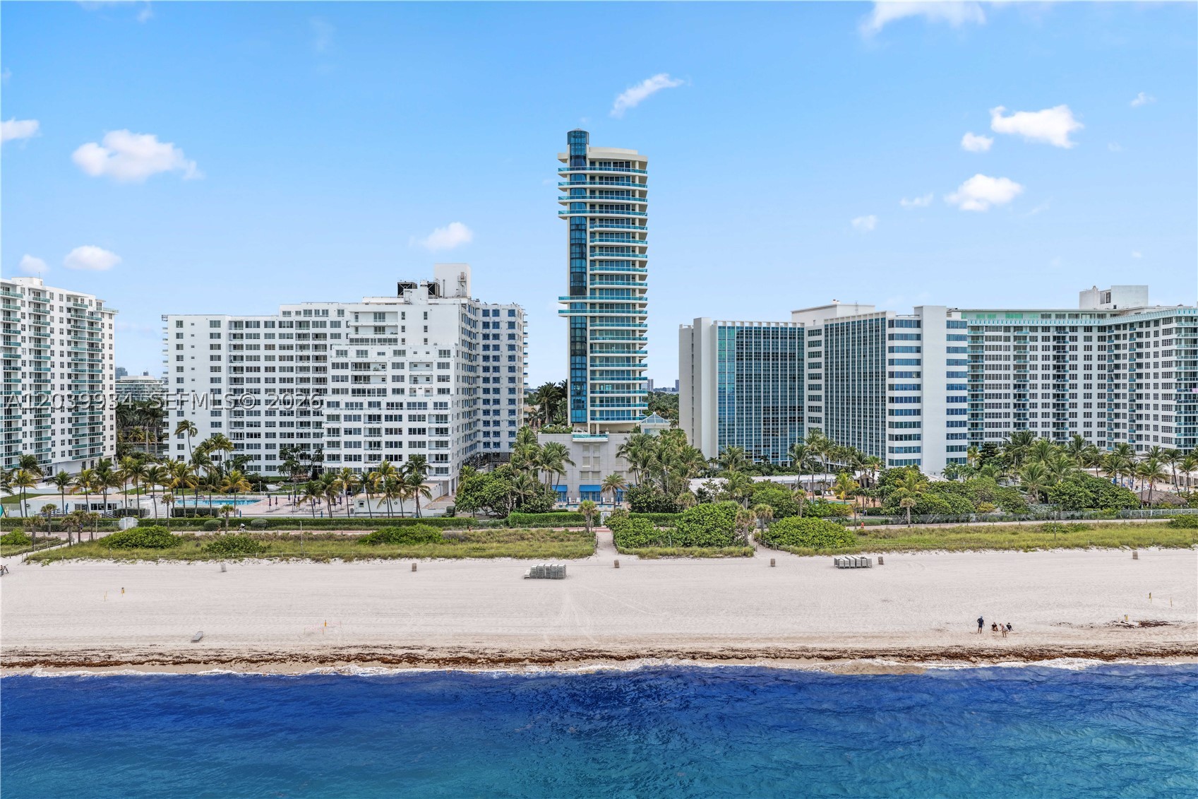 CAPOBELLA CONDO - Residential
