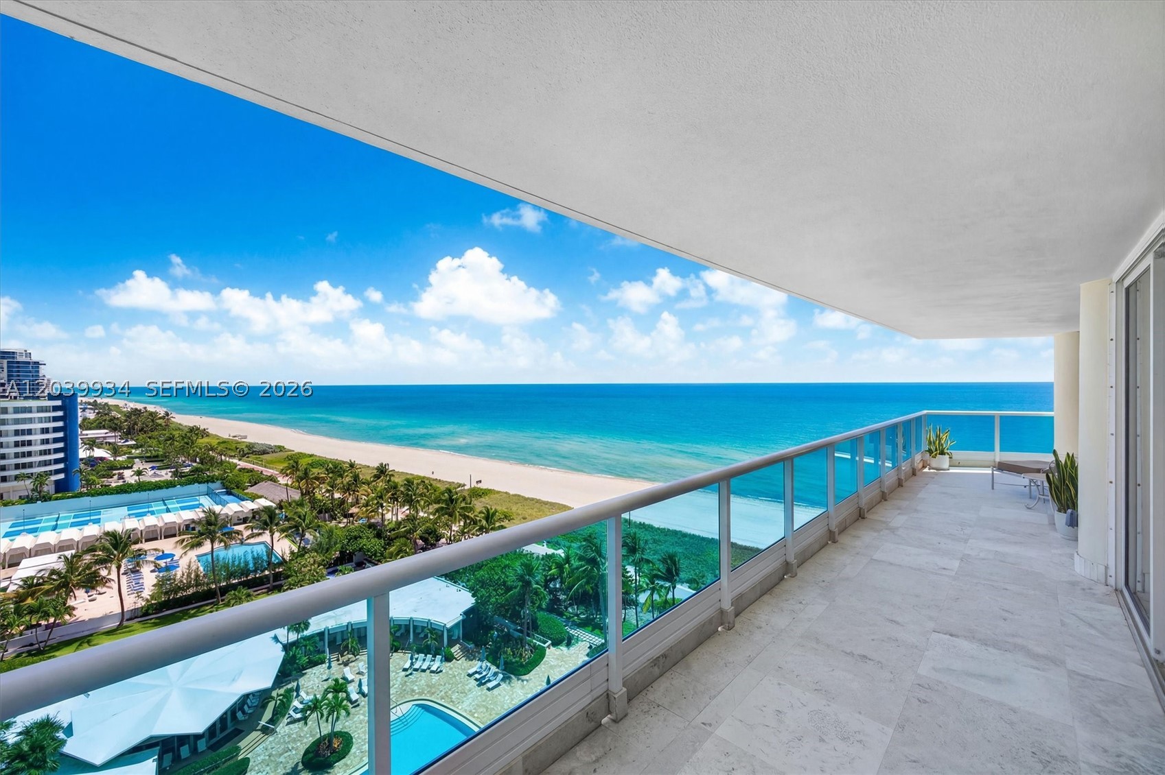 CAPOBELLA CONDO - Residential