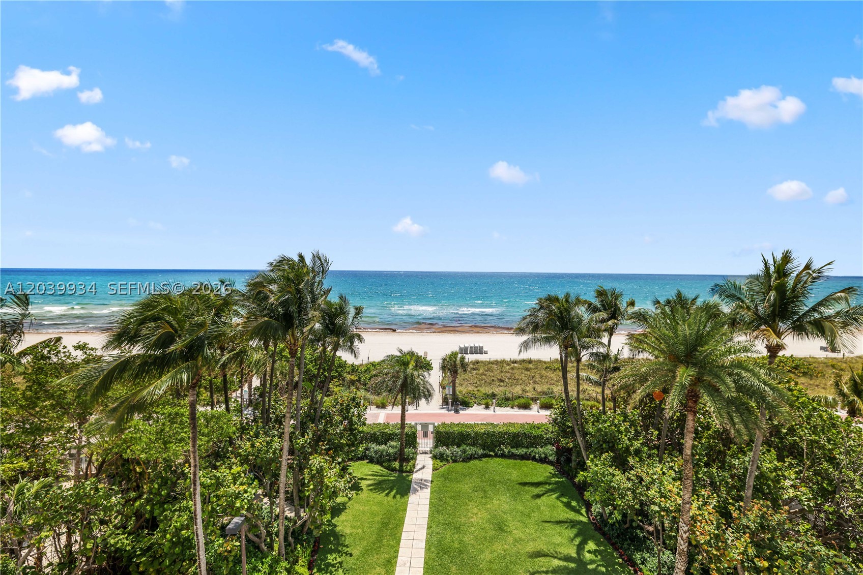 CAPOBELLA CONDO - Residential