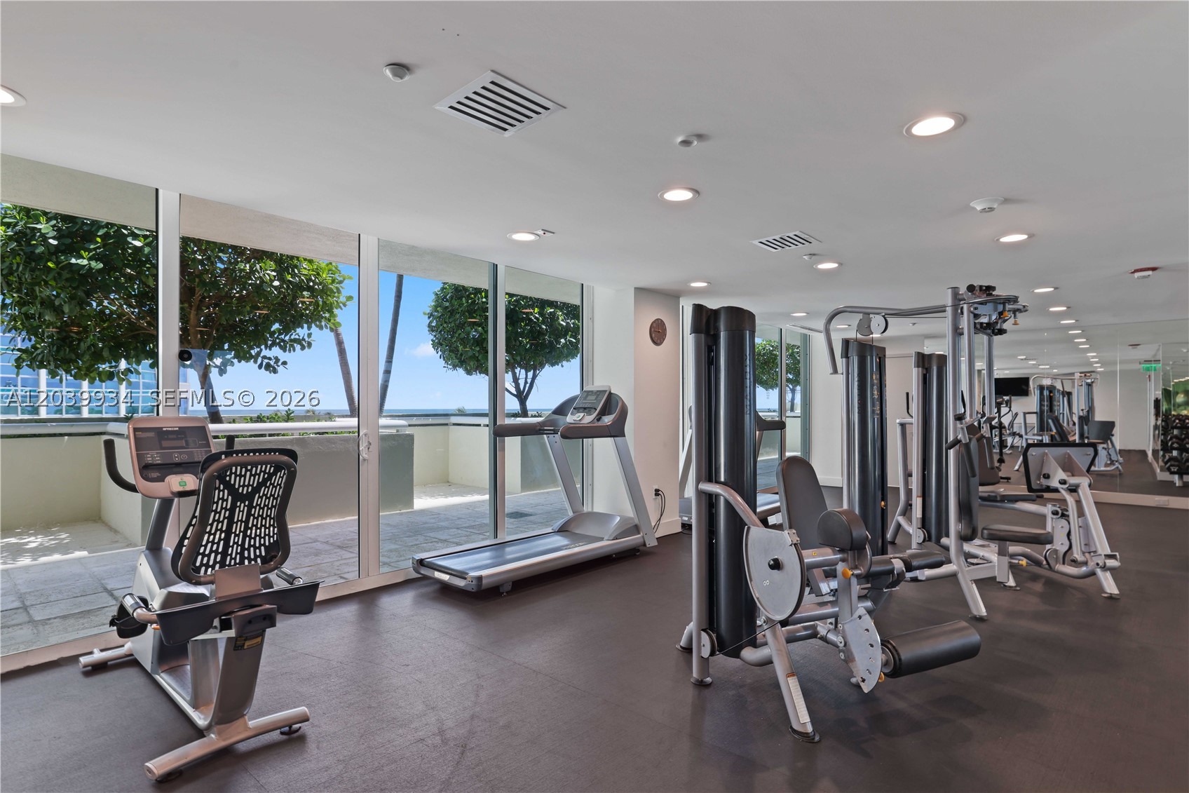 CAPOBELLA CONDO - Residential