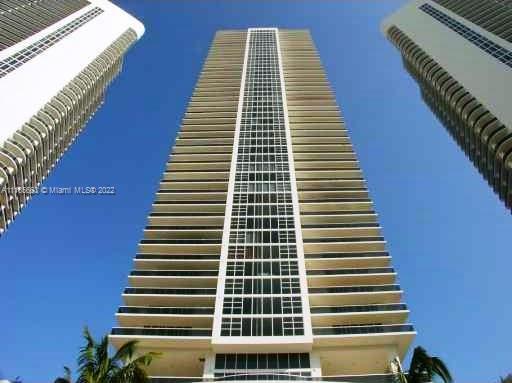 BEACH CLUB TWO - Residential Lease
